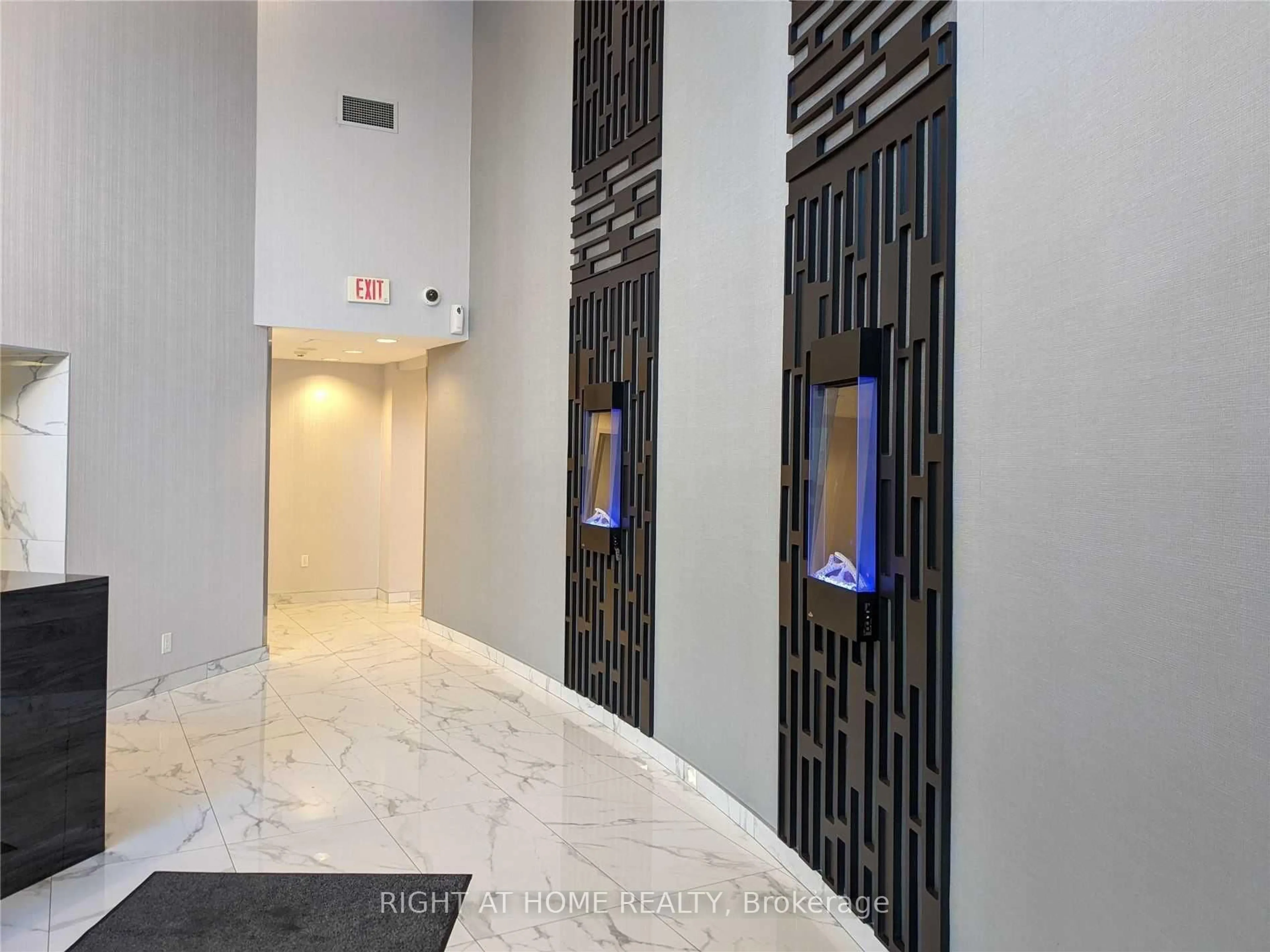 Indoor foyer for 80 Absolute Ave #2101, Mississauga Ontario L4Z 0A2