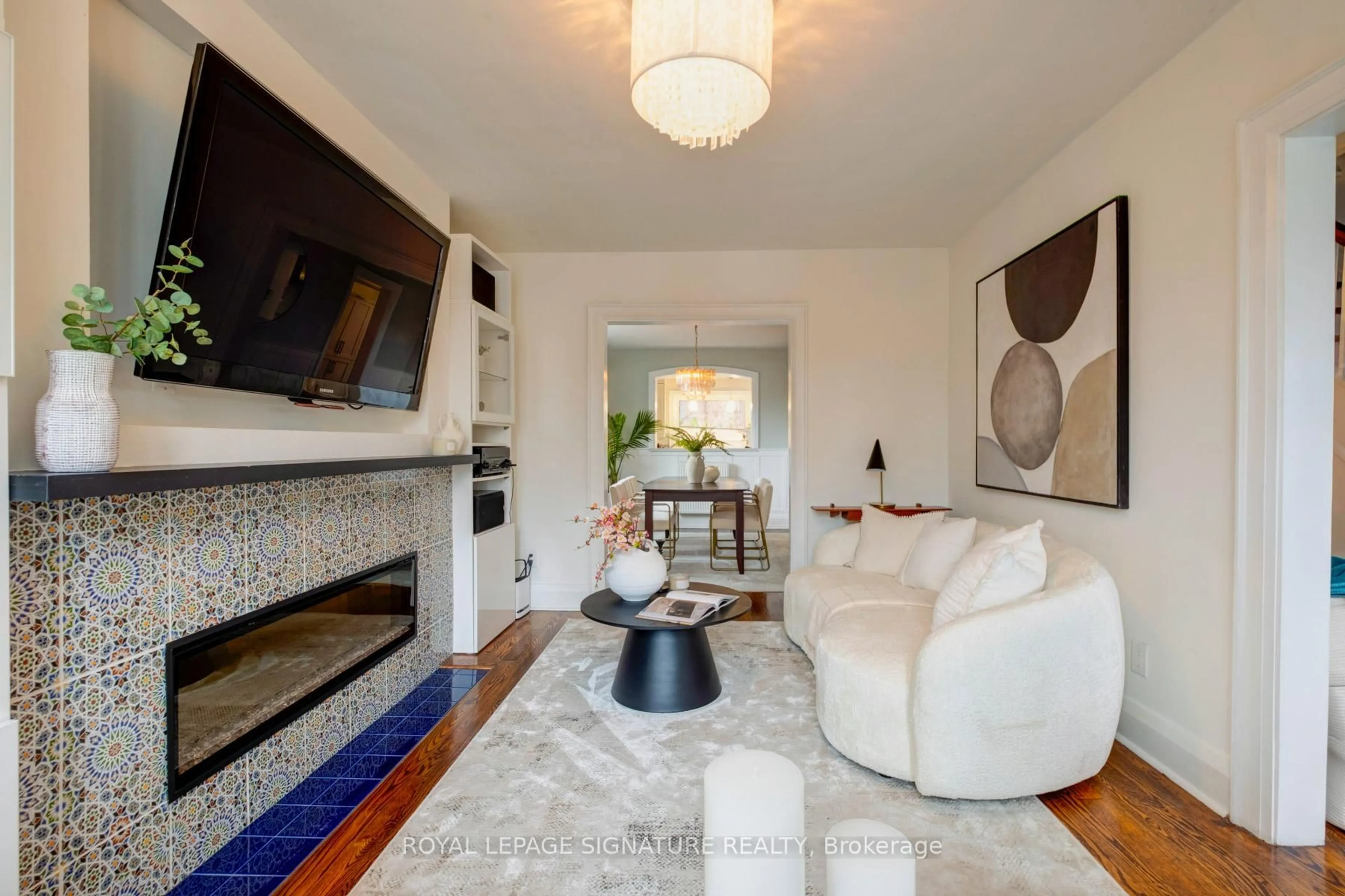 Living room with furniture, unknown for 562 Indian Rd, Toronto Ontario M6P 2C2