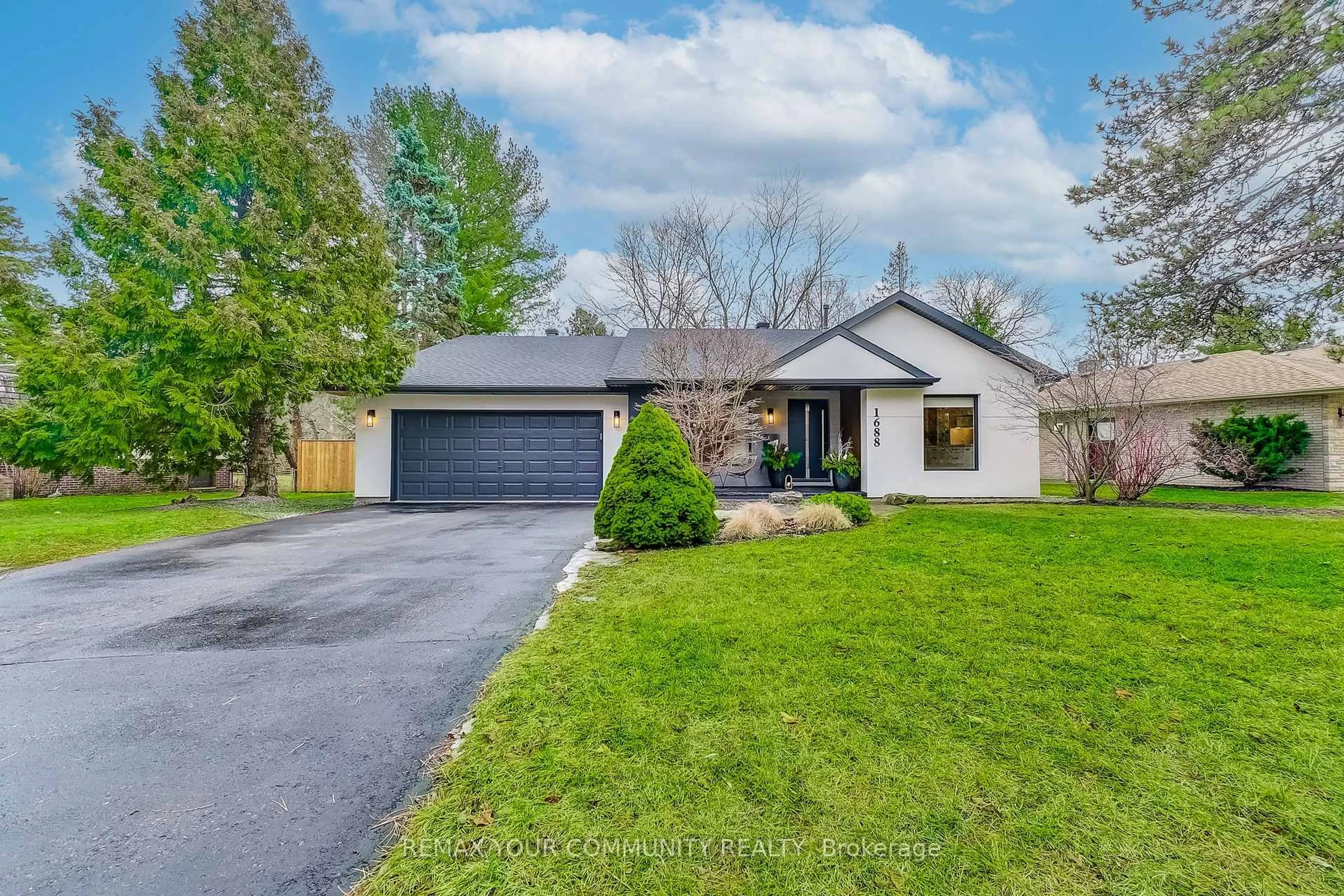 Unknown for 1688 Missenden Cres, Mississauga Ontario L5J 2T4