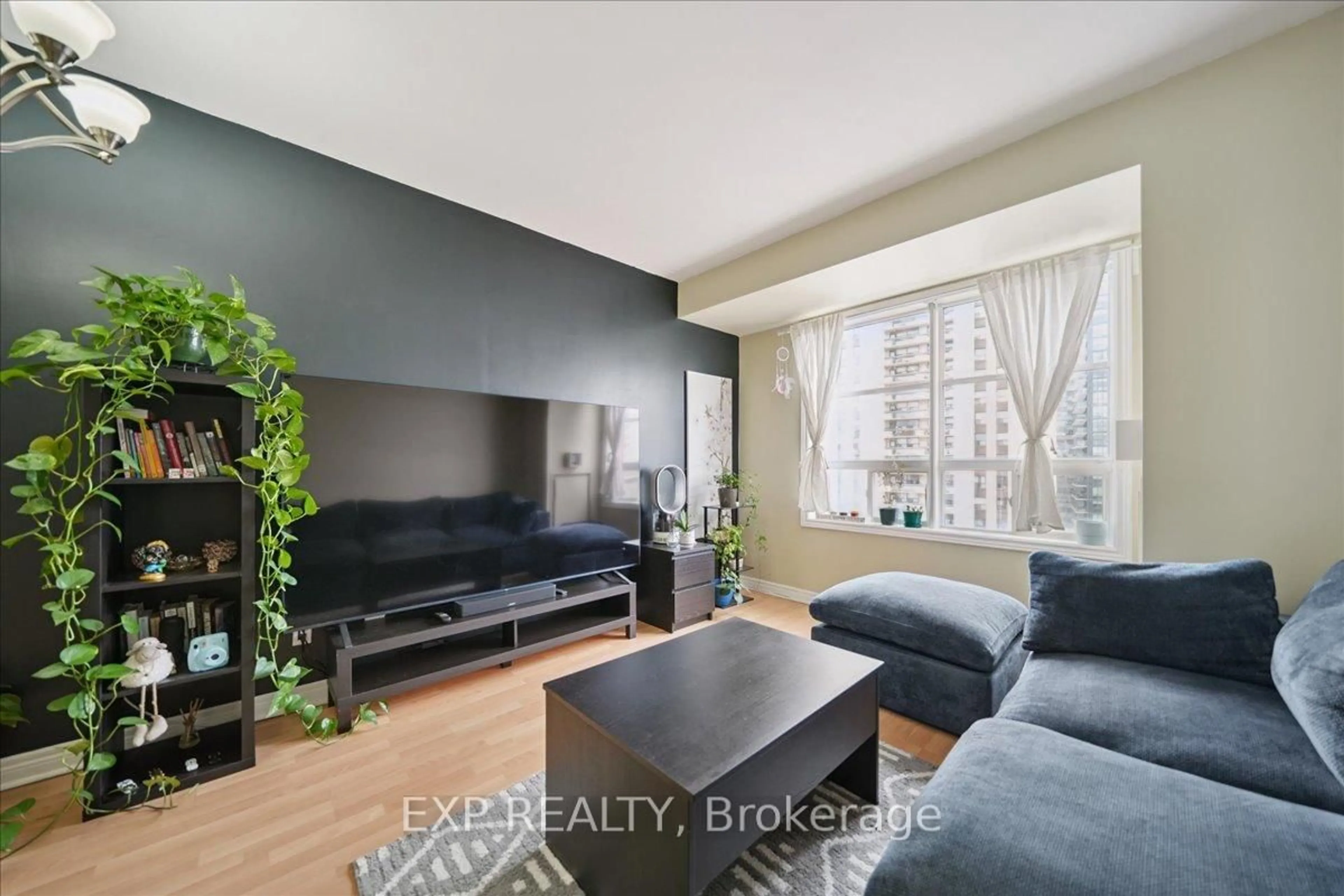 Living room with furniture, unknown for 1415 Lawrence Ave #519, Toronto Ontario M6L 1A9