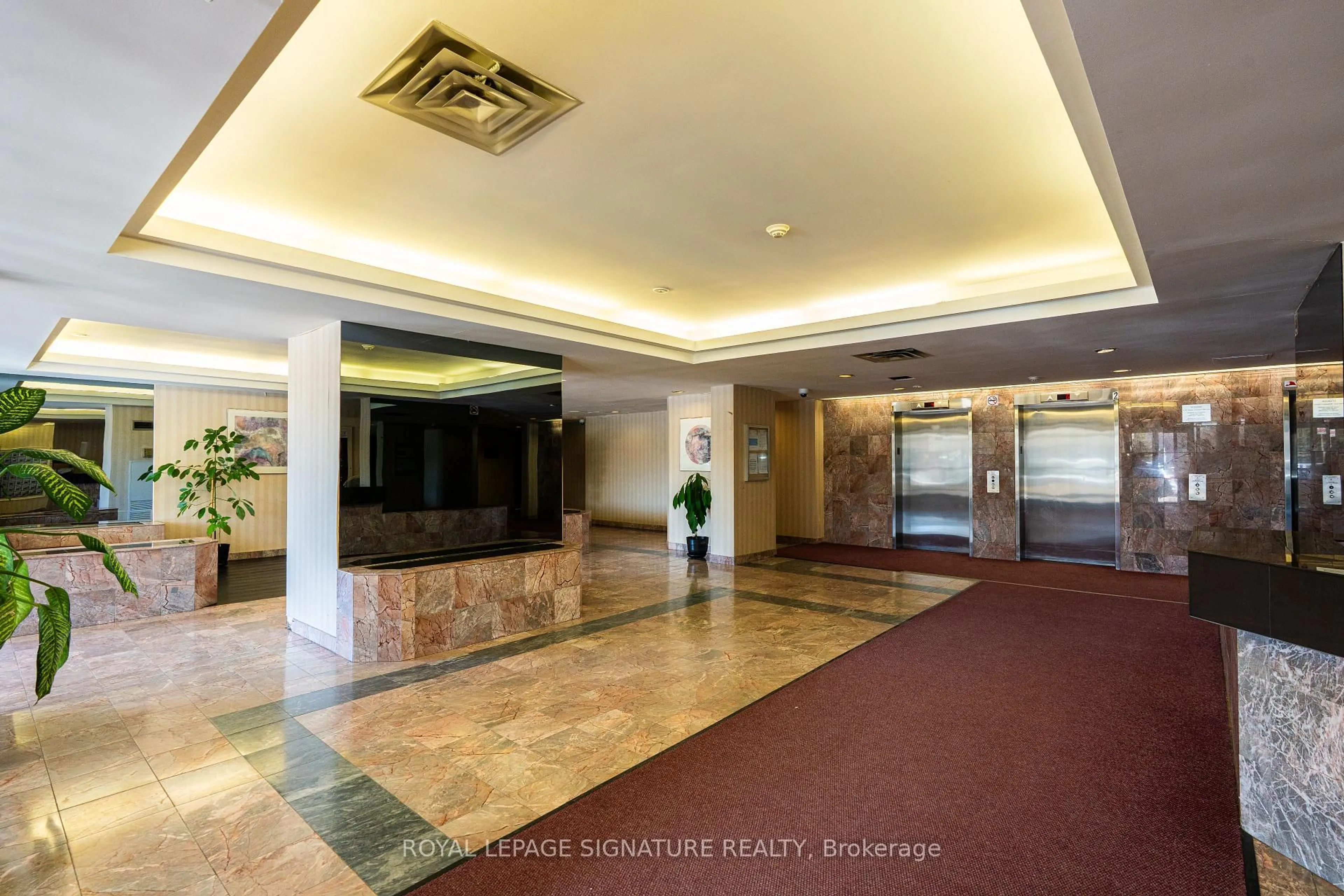 Indoor foyer for 3 Rowntree Rd #1906, Toronto Ontario M9V 5G8