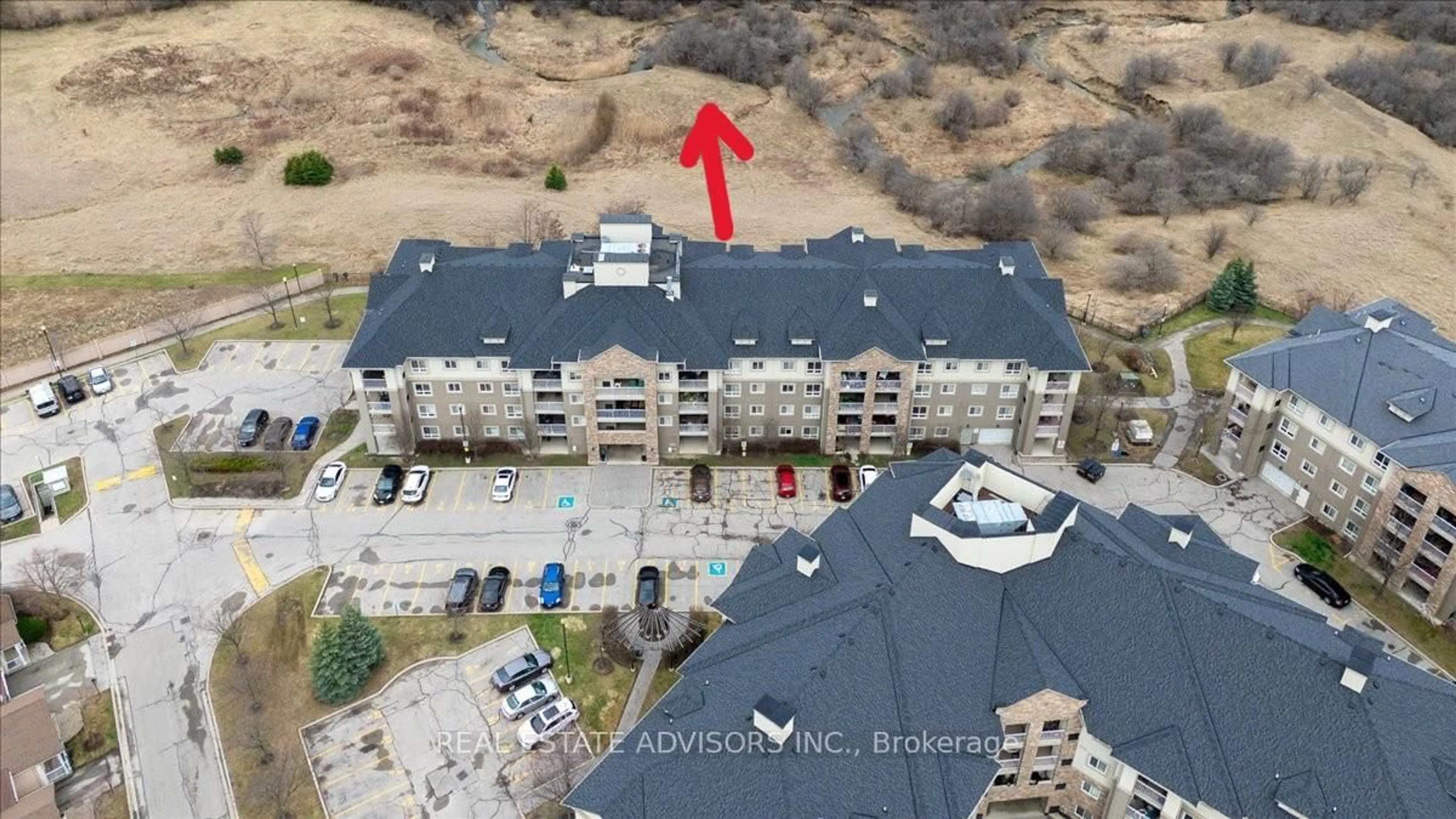 A pic from outside/outdoor area/front of a property/back of a property/a pic from drone, unknown for 6 Dayspring Circ #2208, Brampton Ontario L6P 2Z6