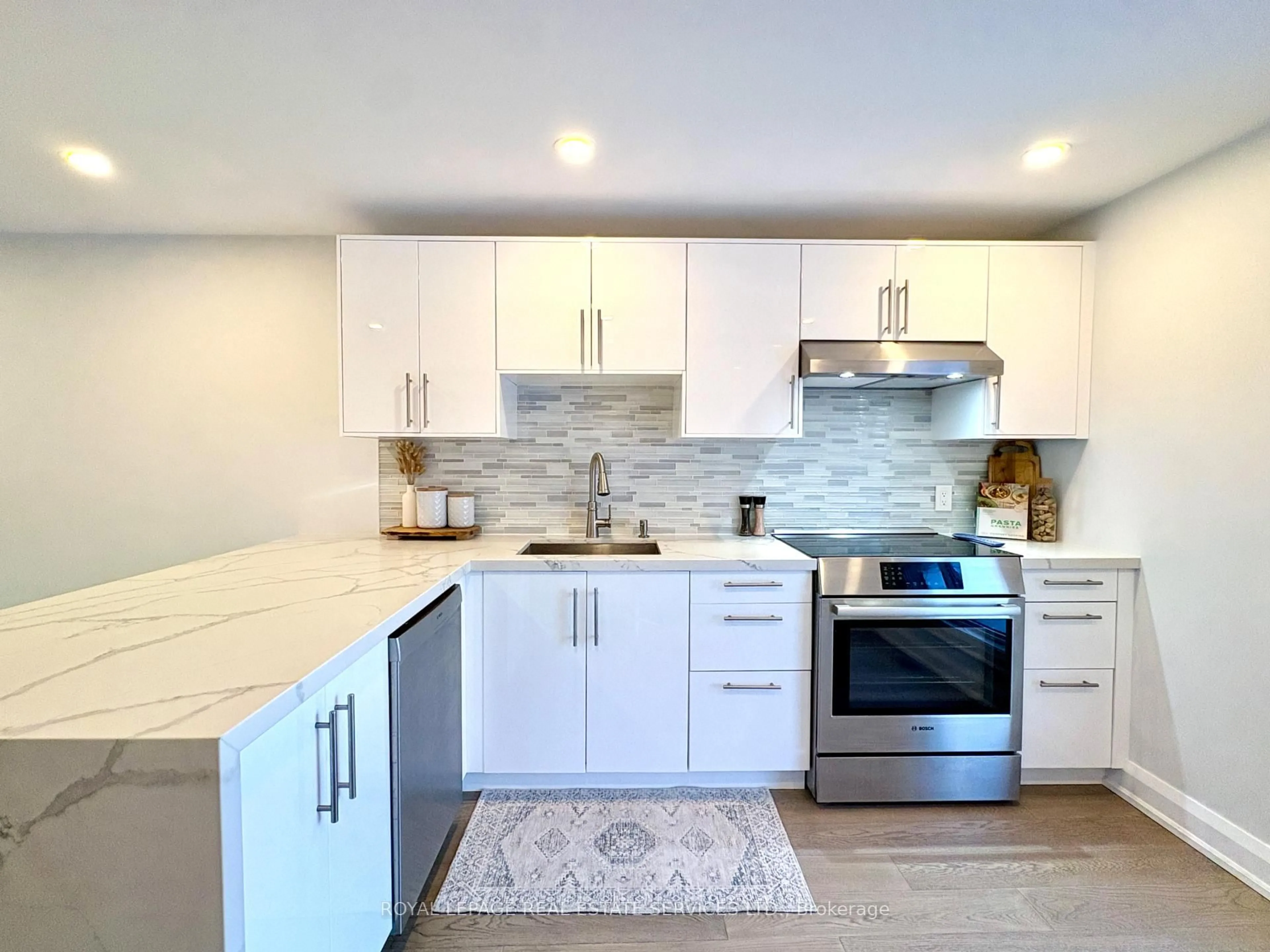 Open concept kitchen, ceramic/tile floor for 629 Rathburn Rd #30, Toronto Ontario M9C 3T5