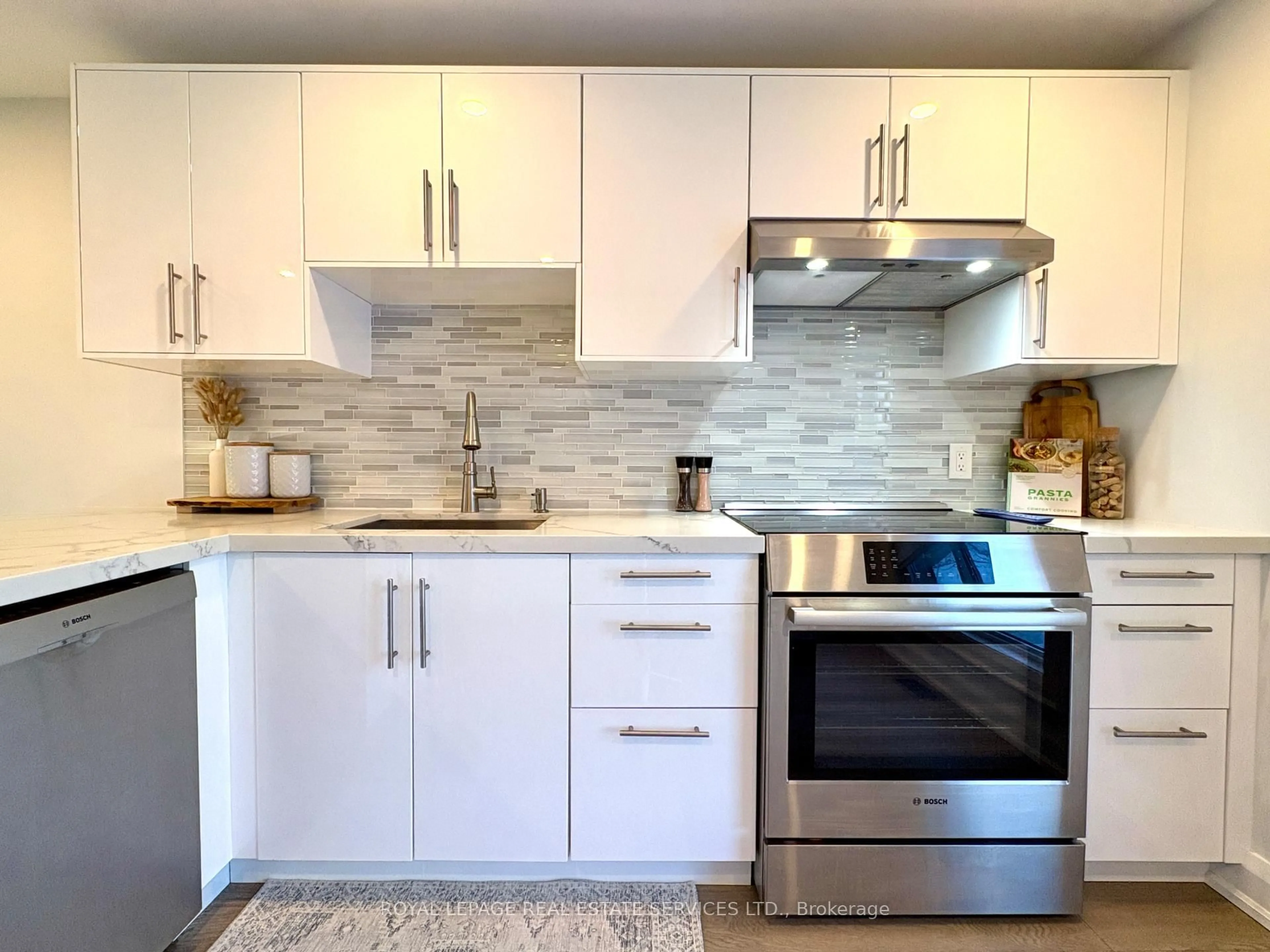 Unknown for 629 Rathburn Rd #30, Toronto Ontario M9C 3T5