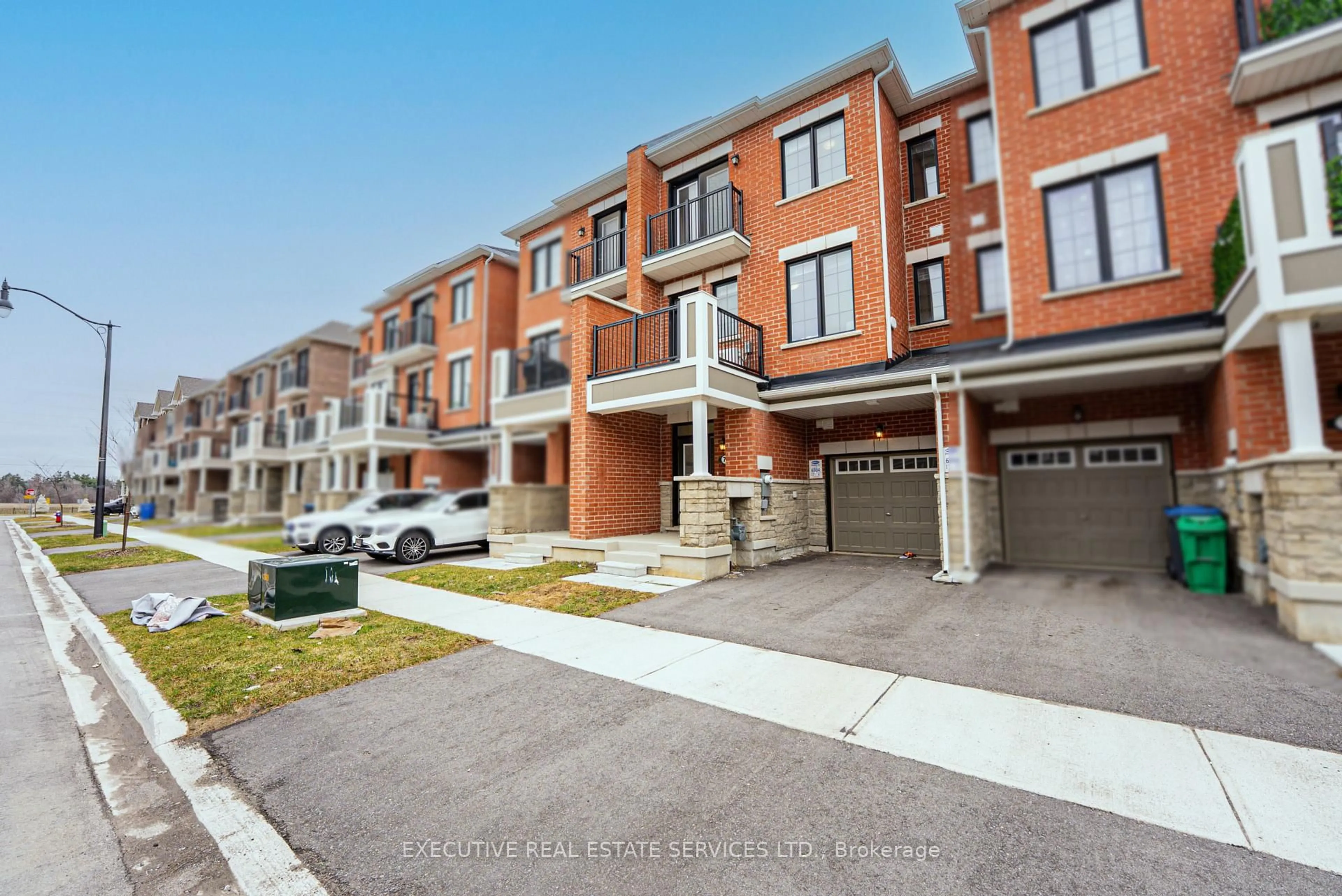 Unknown for 72 Melmar St, Brampton Ontario L7A 5K8