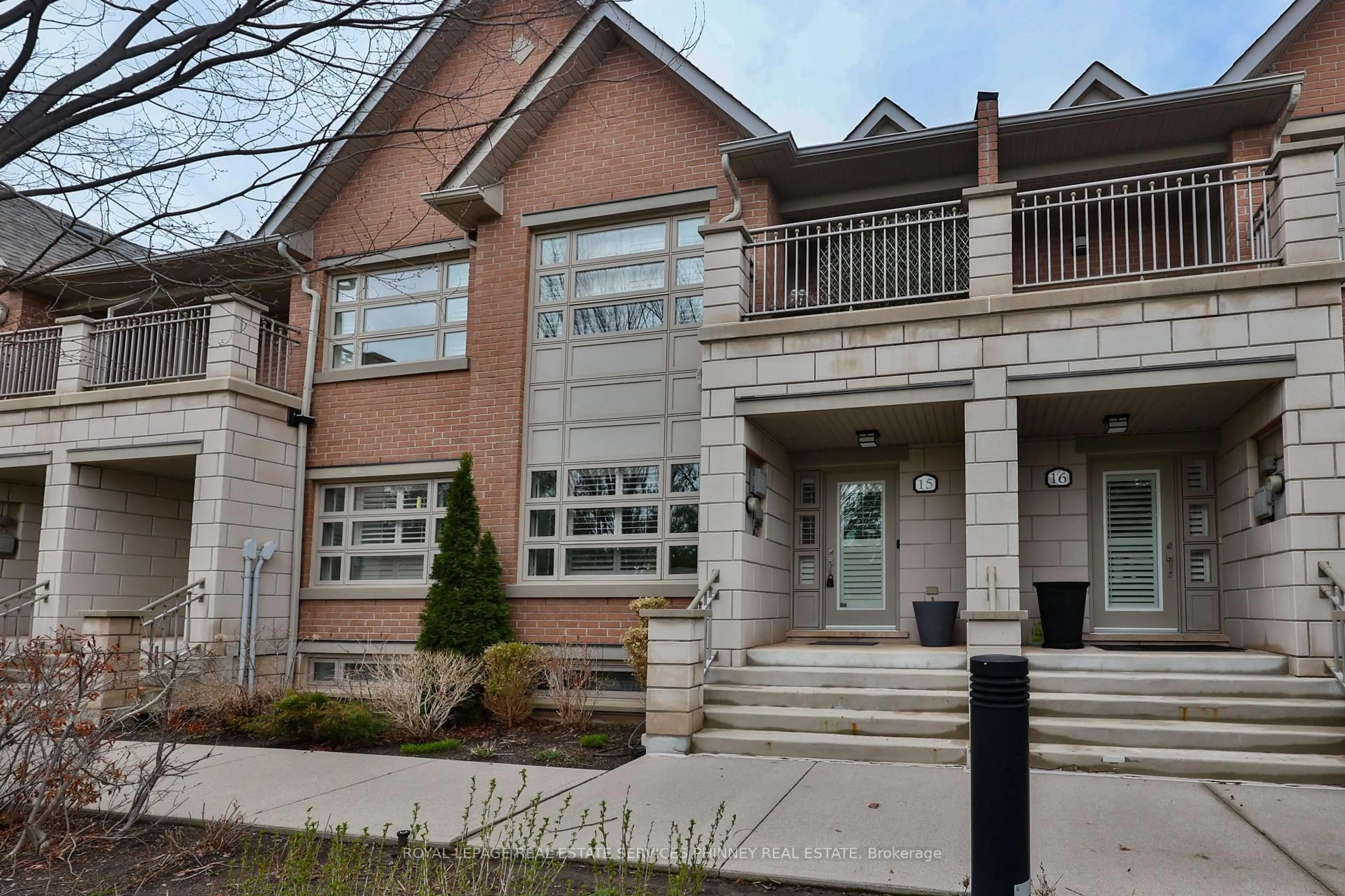 Home with brick exterior material, street for 2460 Prince Michael Dr #15, Oakville Ontario L6H 0G8