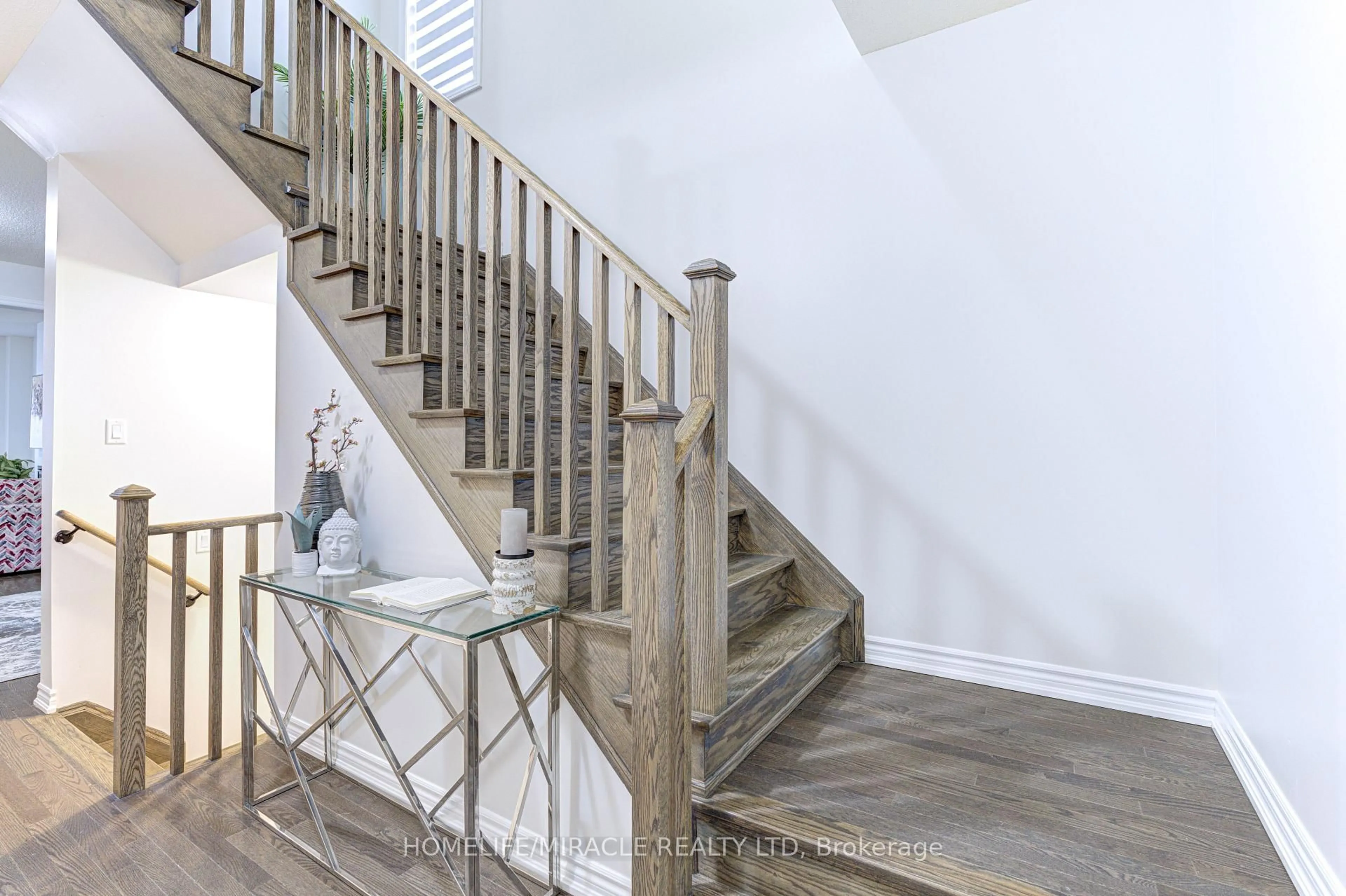 Stairs for 13 Truffle Crt, Brampton Ontario L7A 5A6