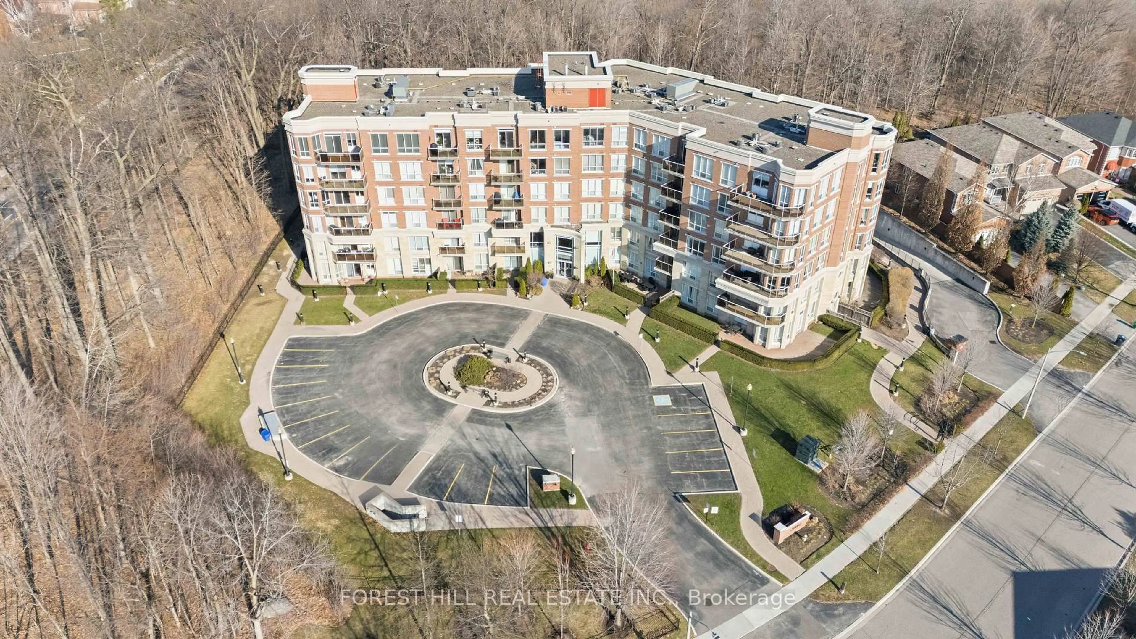 A pic from outside/outdoor area/front of a property/back of a property/a pic from drone, building for 483 Faith Dr #203, Mississauga Ontario L5R 0A1