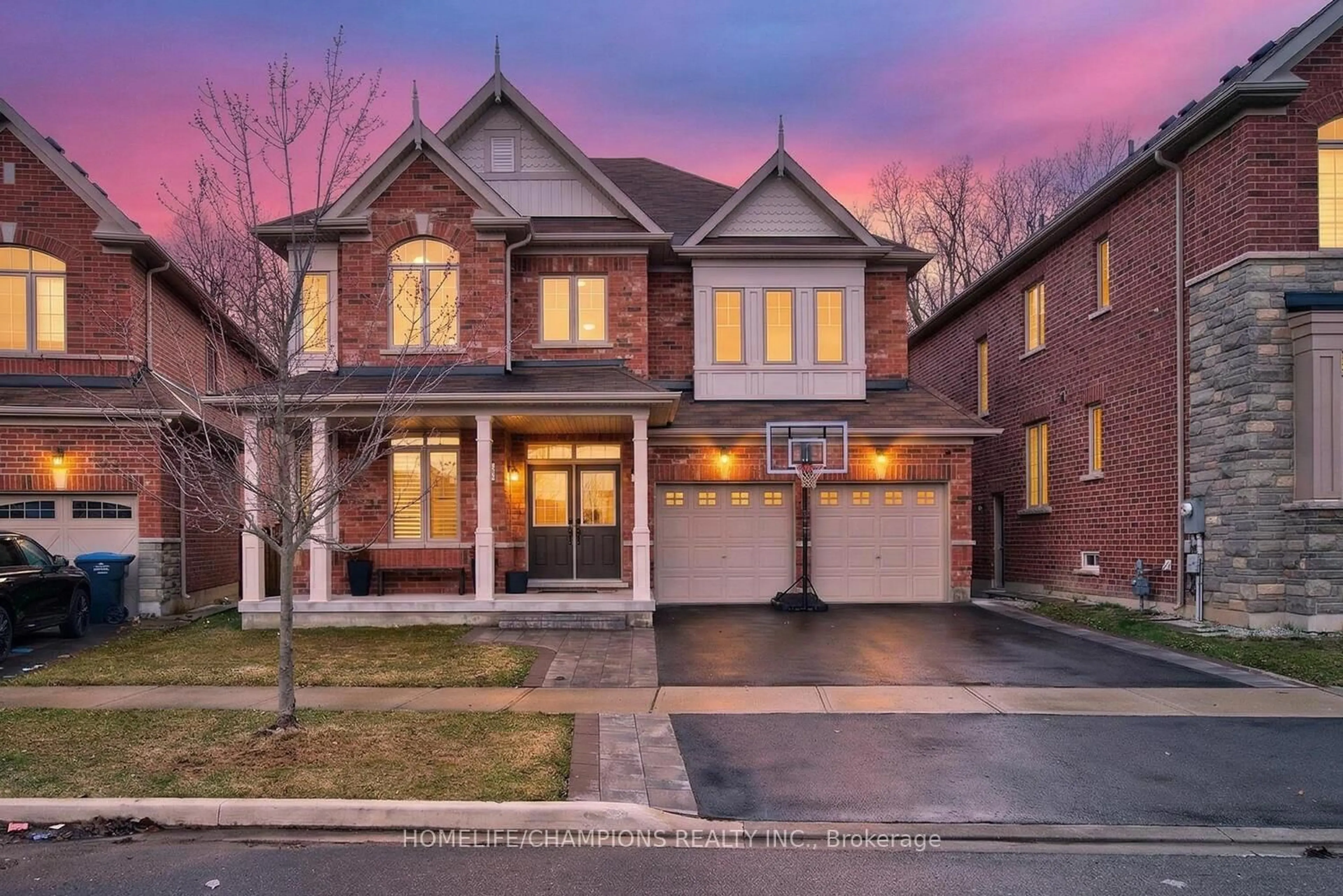 Home with brick exterior material, street for 36 Truro Circ, Brampton Ontario L7A 4E6