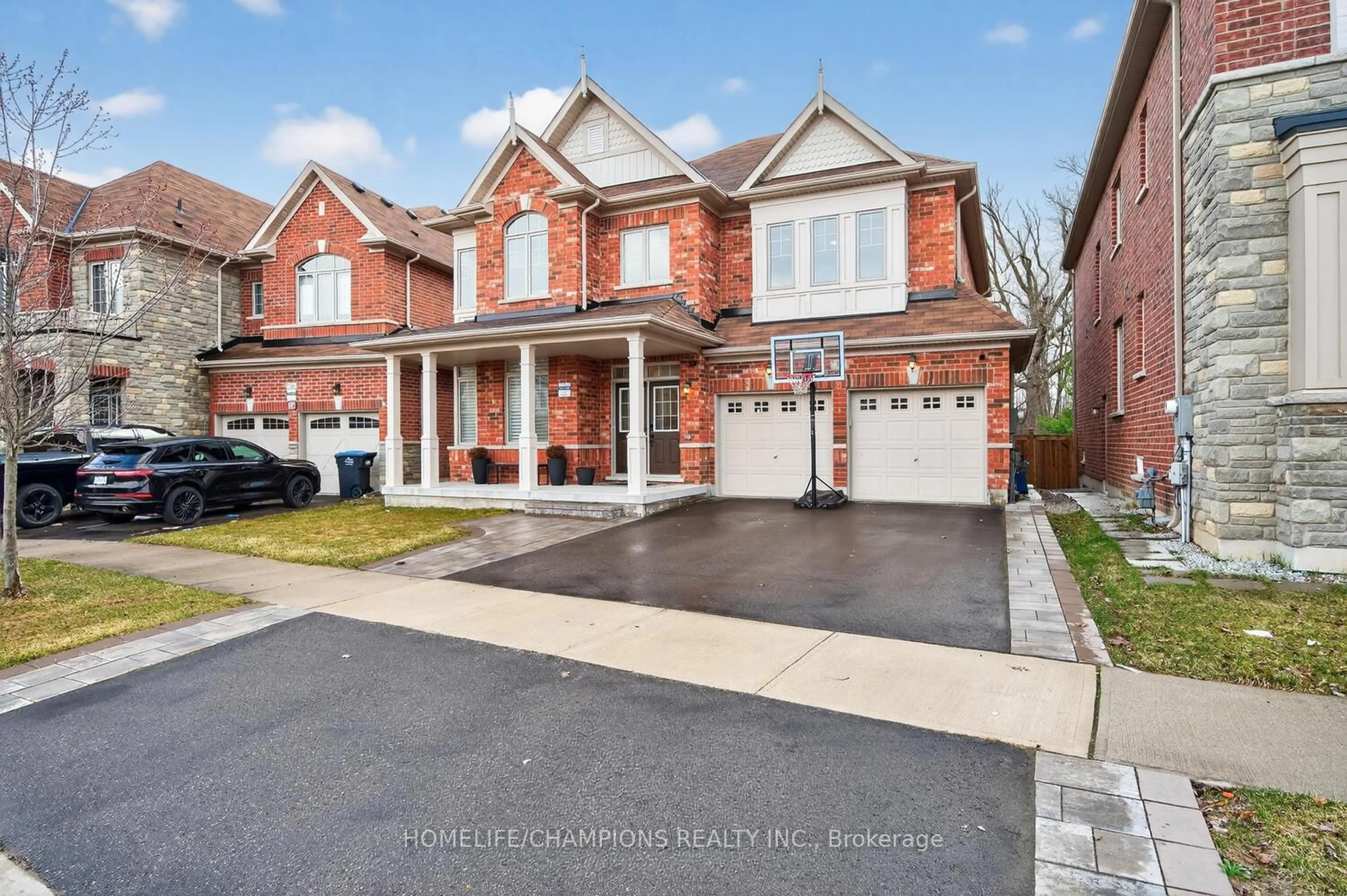Home with brick exterior material, street for 36 Truro Circ, Brampton Ontario L7A 4E6