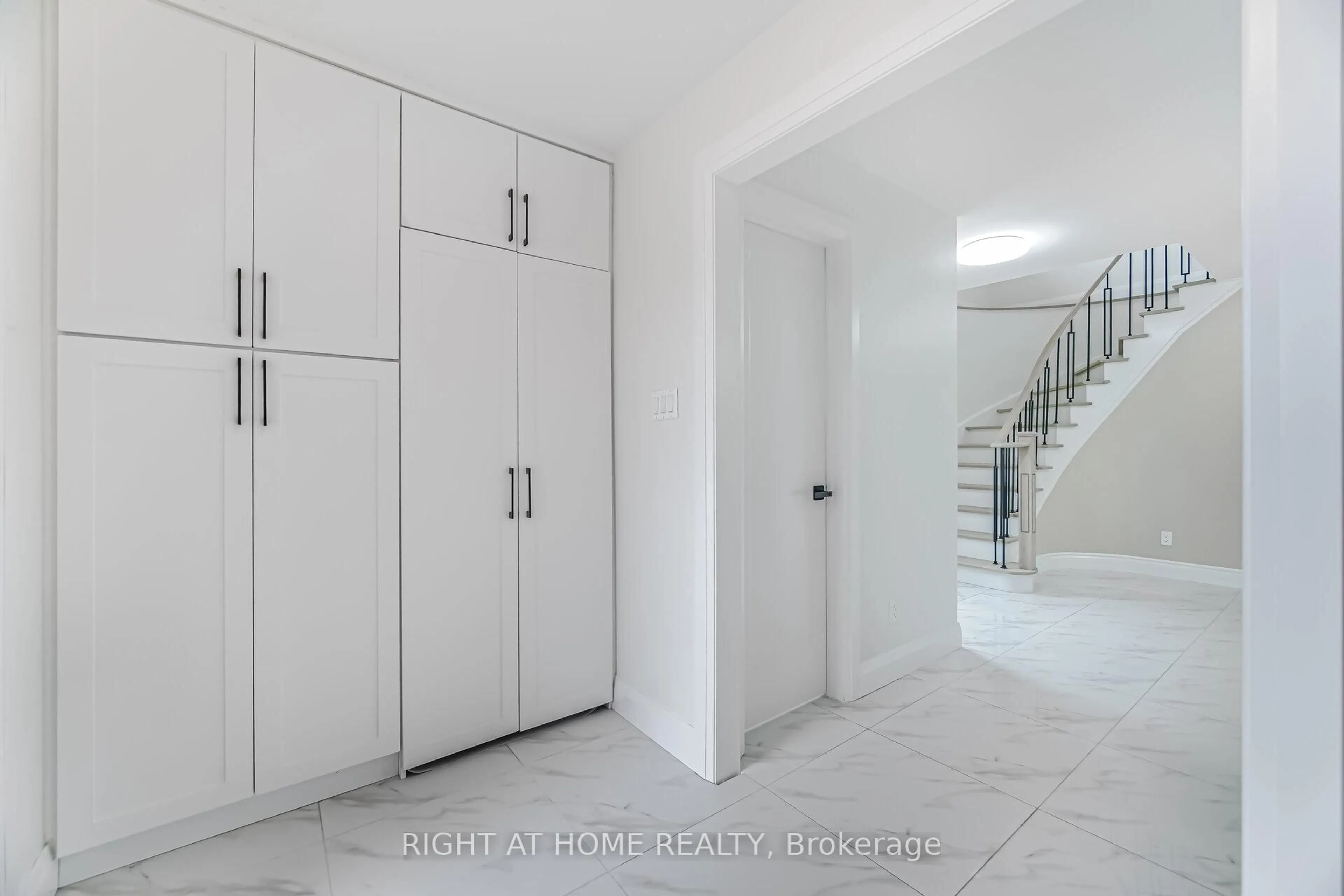 Unknown for 20 Pepperwood Pl, Brampton Ontario L6S 3R9