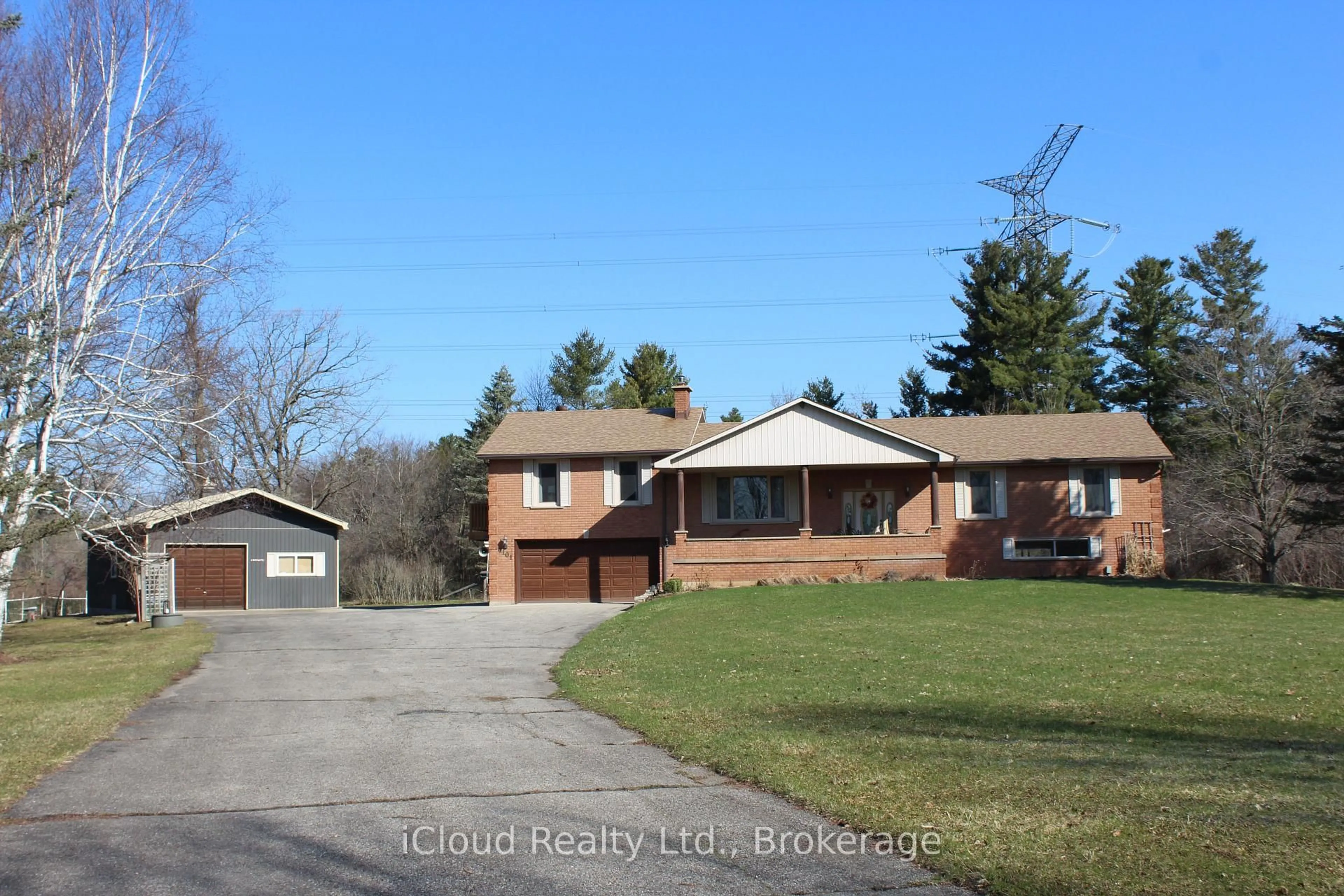 A pic from outside/outdoor area/front of a property/back of a property/a pic from drone, street for 4101 Campbellville Rd, Milton Ontario L0P 1B0