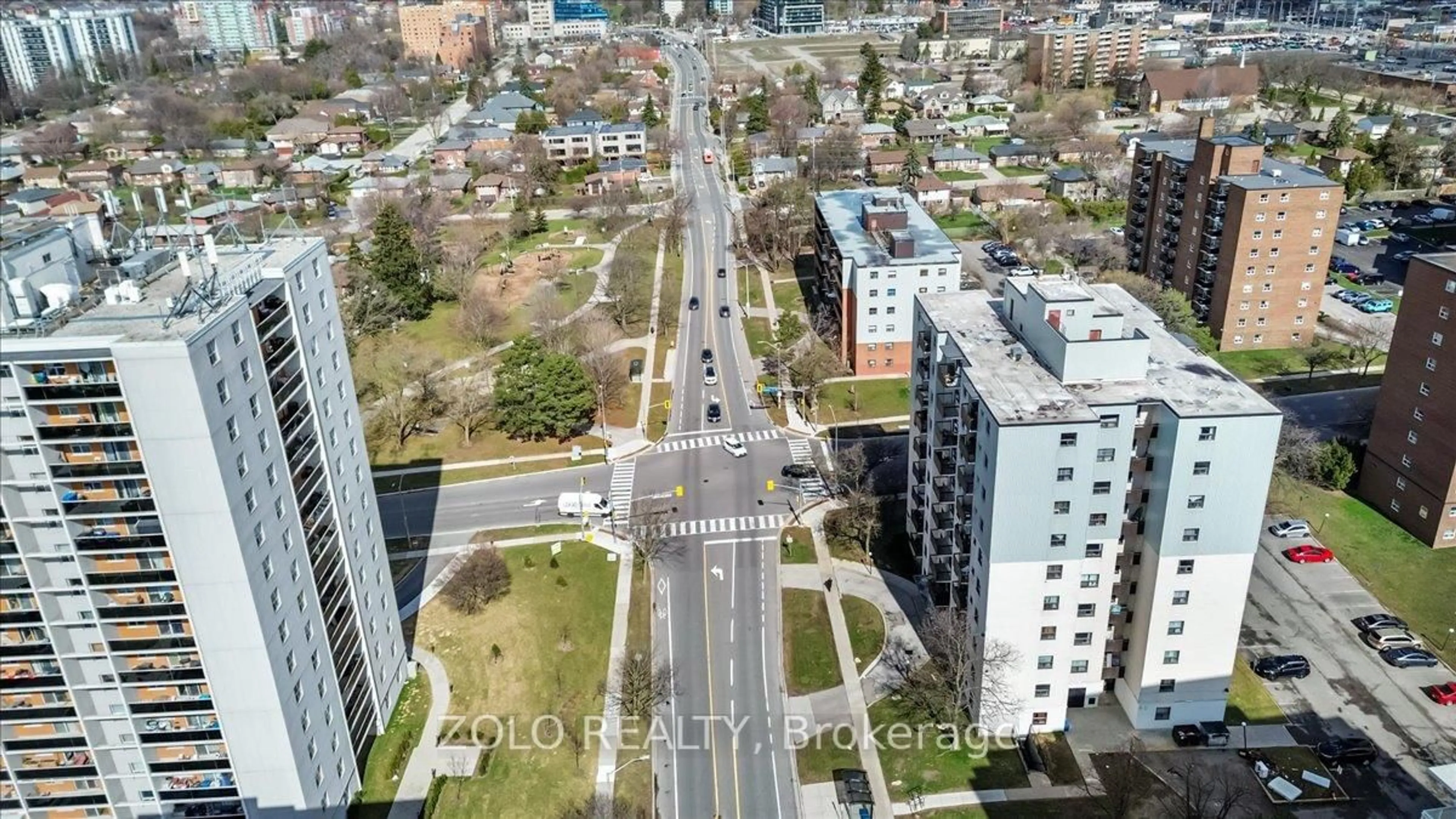 A pic from outside/outdoor area/front of a property/back of a property/a pic from drone, city buildings view from balcony for 2345 Confederation Pkwy #203, Mississauga Ontario L5B 2H3
