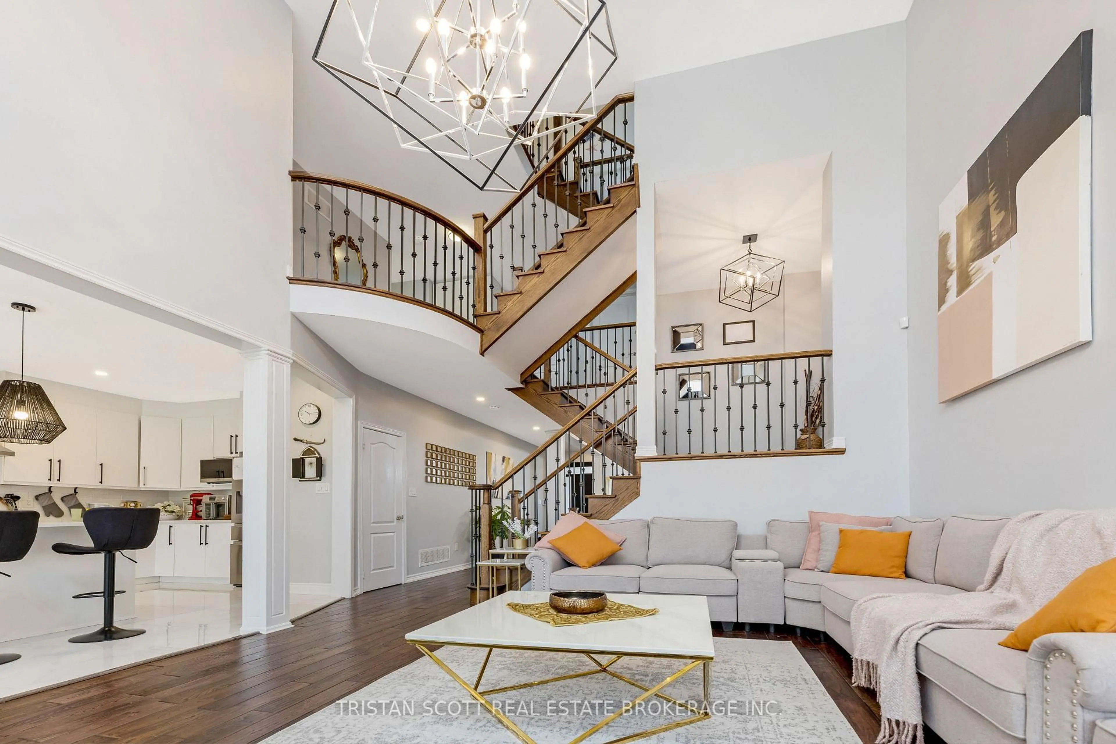 Unknown for 606 Nairn Circ, Milton Ontario L9T 7X6