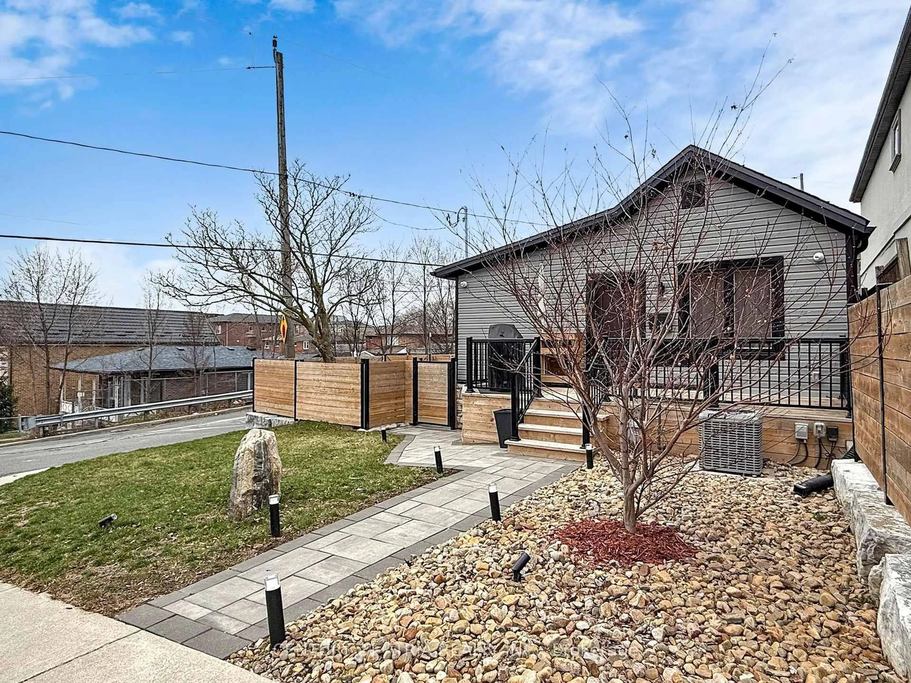 Home with brick exterior material, street for 534 Silverthorn Ave, Toronto Ontario M6M 3H9