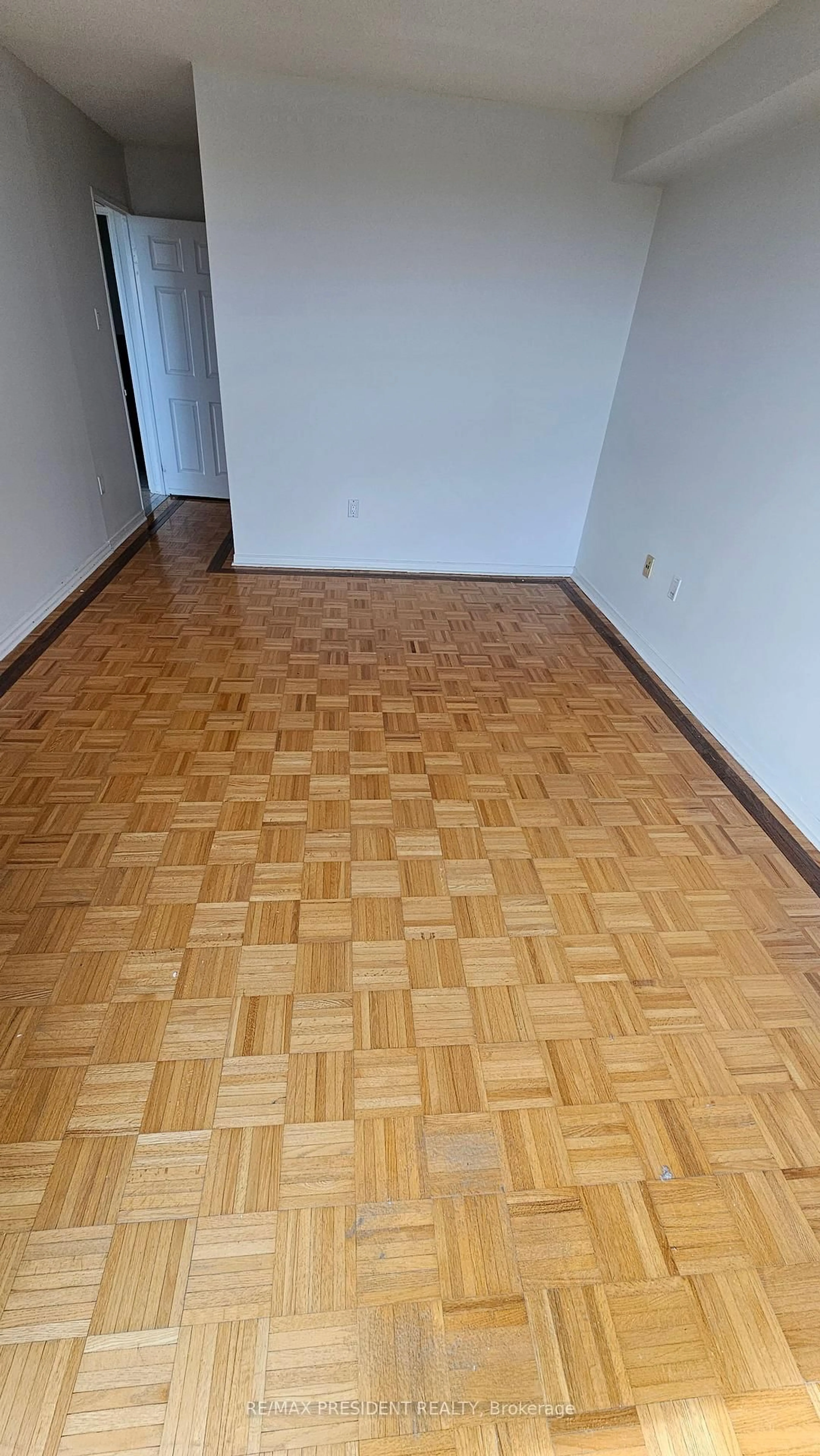 A pic of a room for 2155 Burnhamthorpe Rd #1103, Mississauga Ontario L5L 5P4