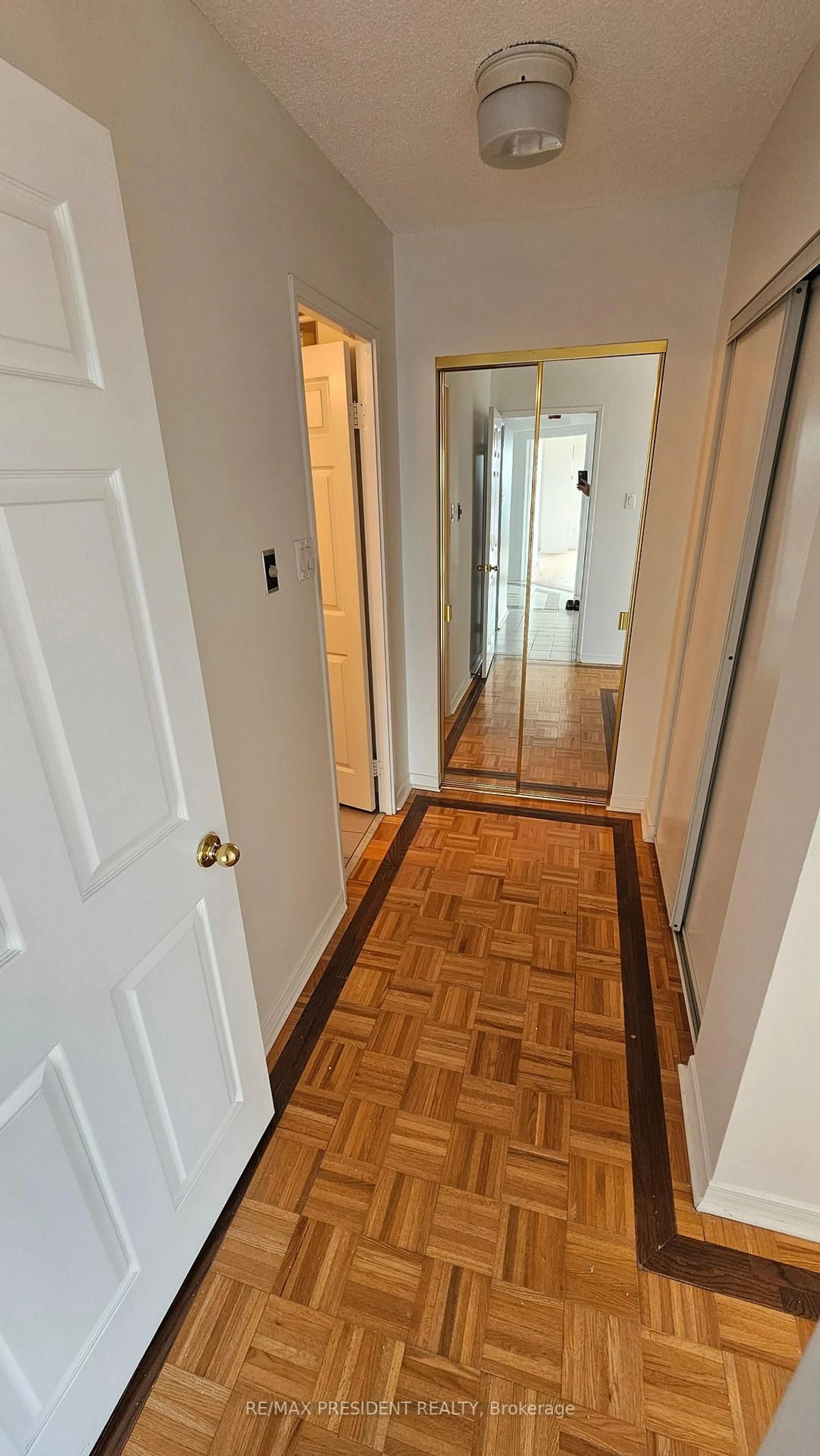 Unknown for 2155 Burnhamthorpe Rd #1103, Mississauga Ontario L5L 5P4