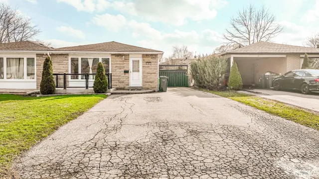 53 Davenport Cres, Brampton