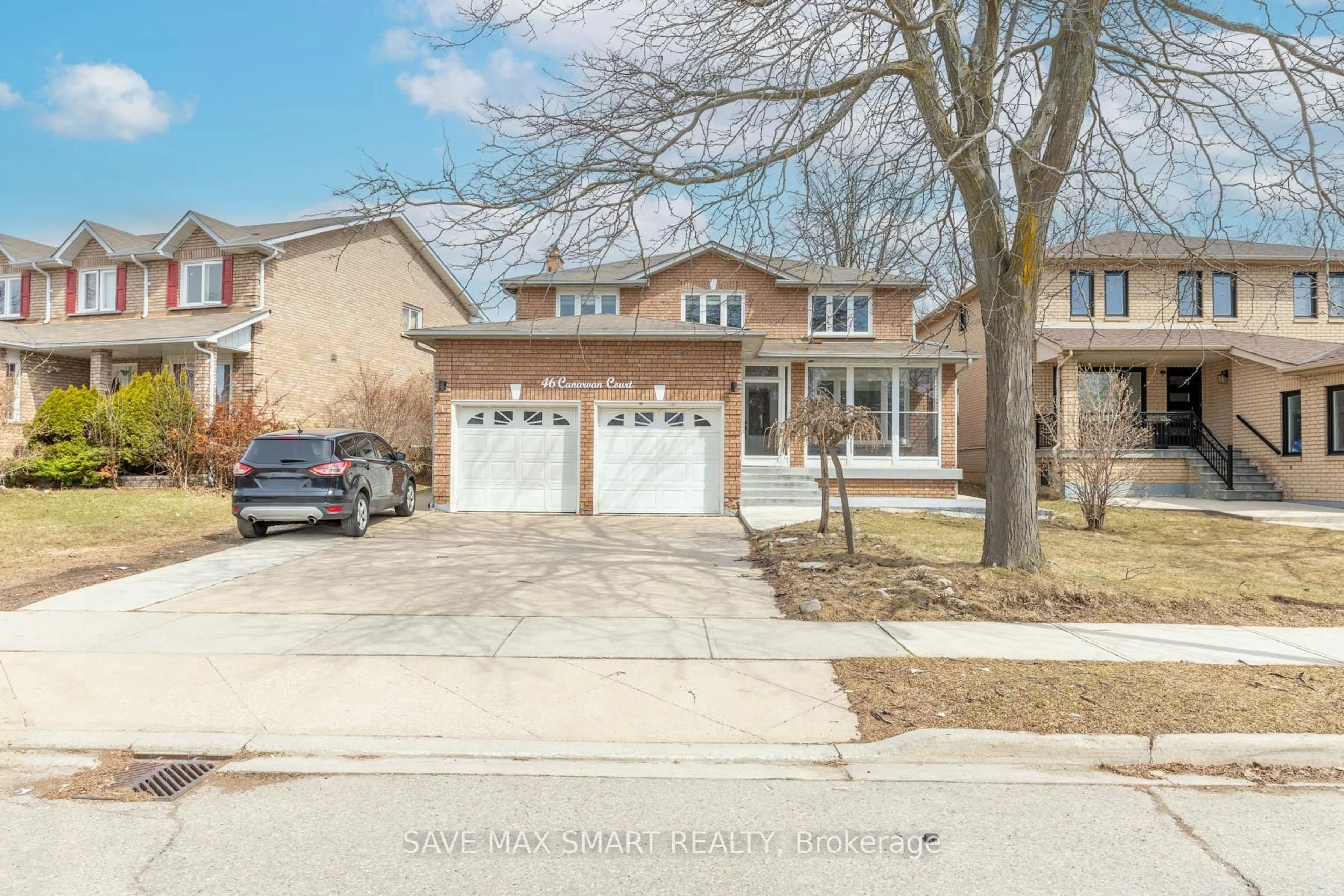 Home with brick exterior material, street for 46 Canarvan Crt, Brampton Ontario L6Y 4N1