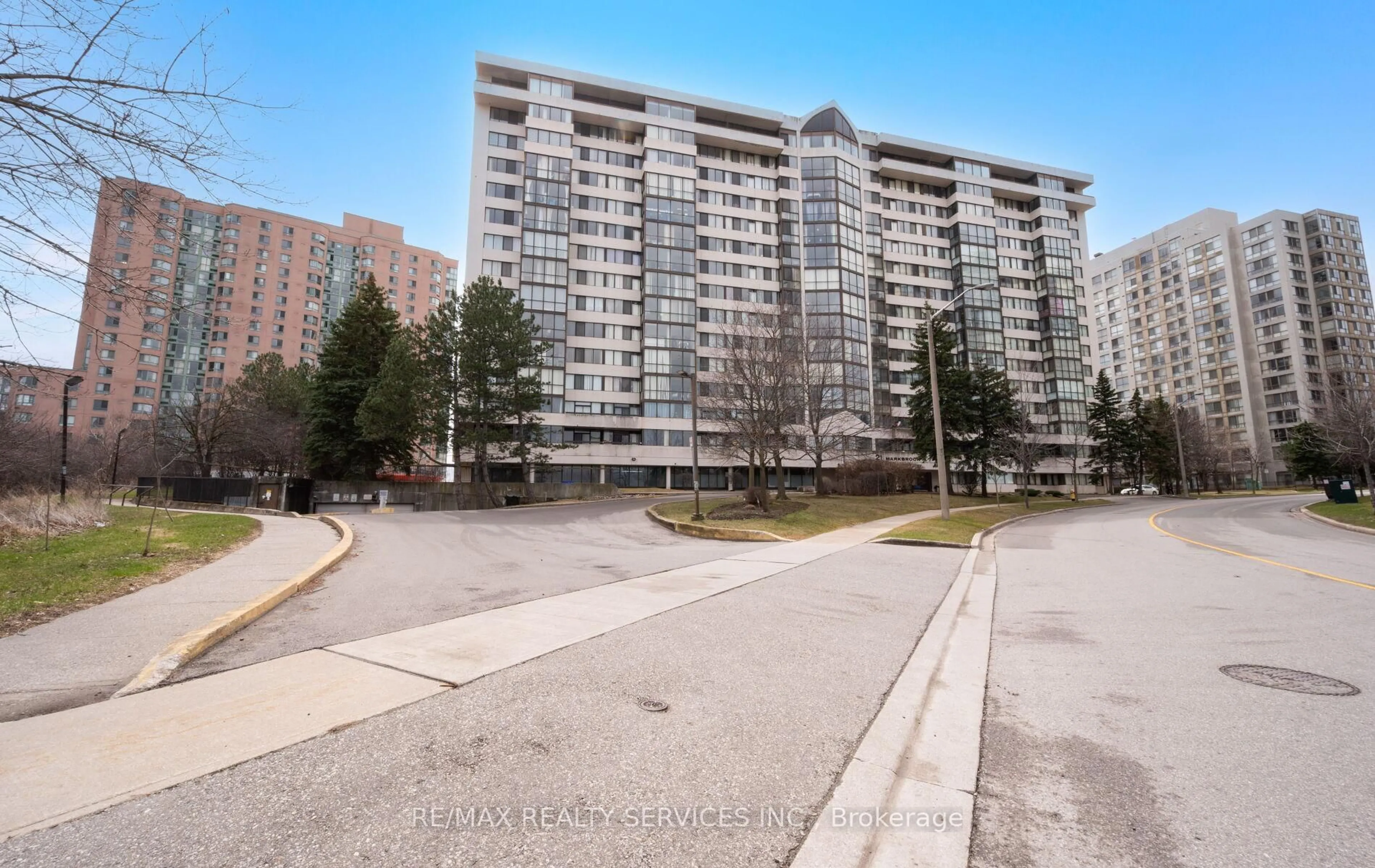 Unknown for 21 Markbrook Lane #506, Toronto Ontario M9V 5E4