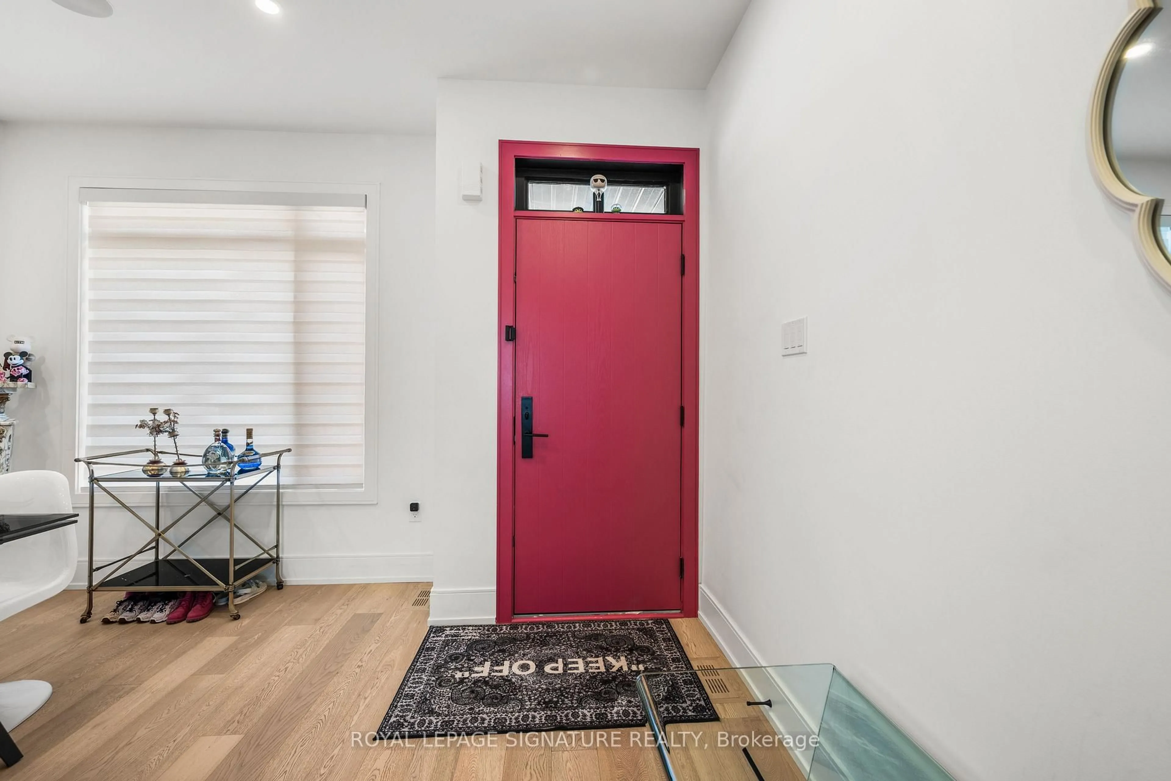 Indoor entryway for 204 McRoberts Ave, Toronto Ontario M6E 0B2