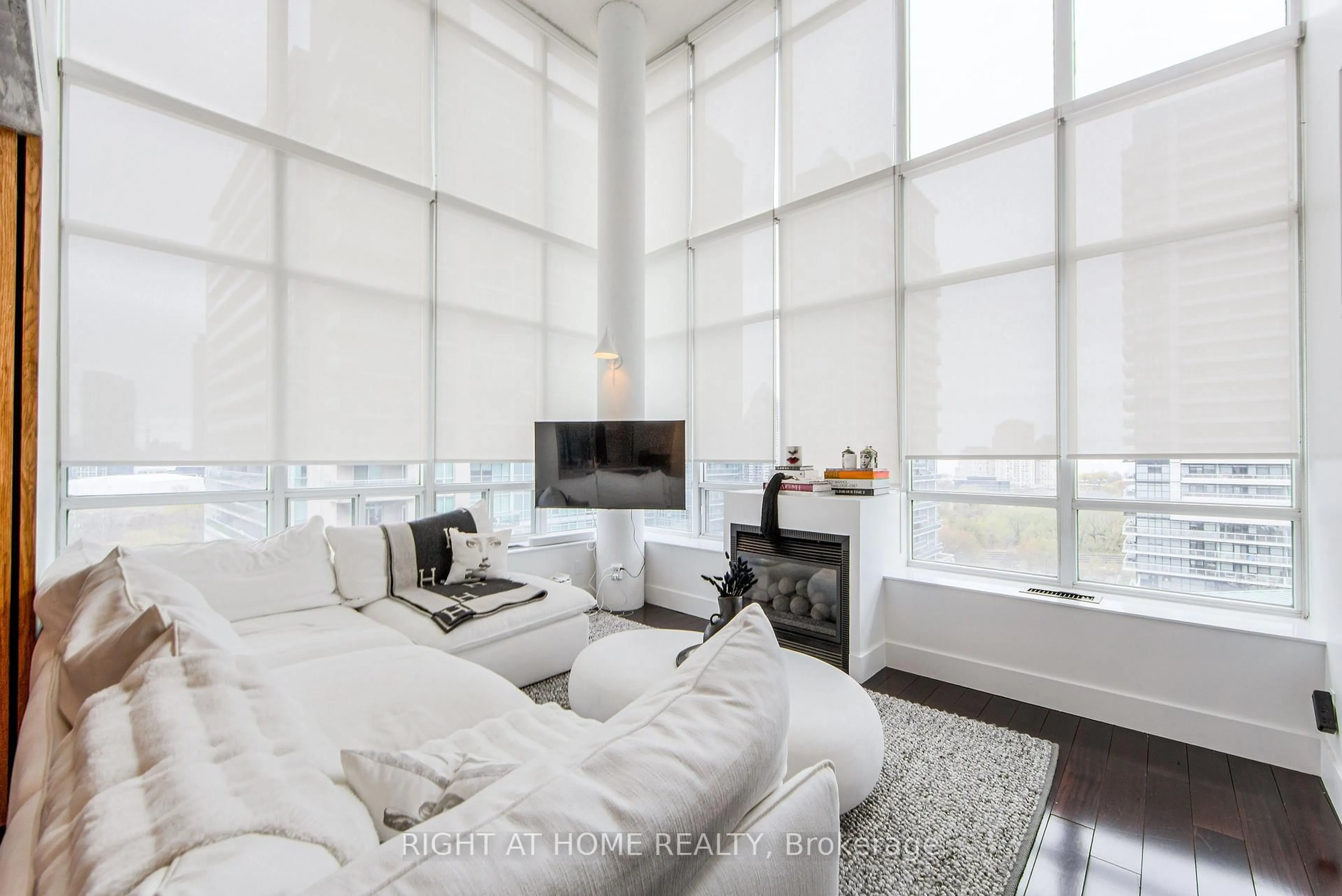 Living room with furniture, unknown for 250 Manitoba St #728, Toronto Ontario M8Y 4G8