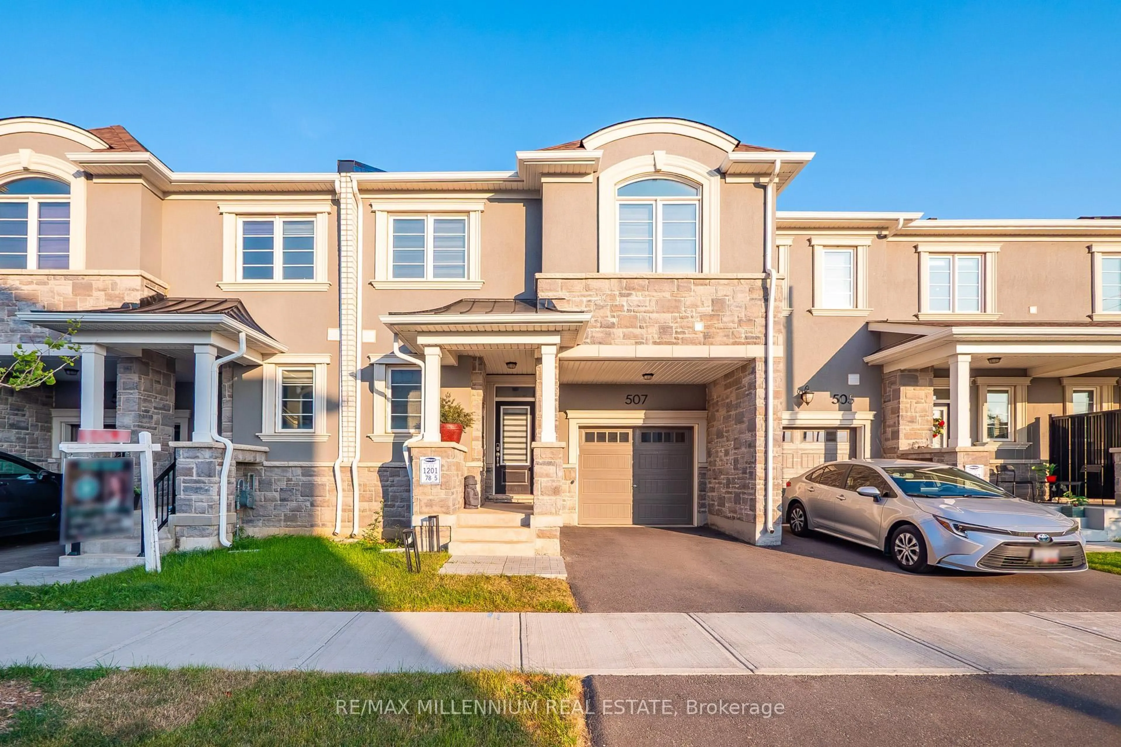 Unknown for 507 Bellflower Crt, Milton Ontario L9E 1W5