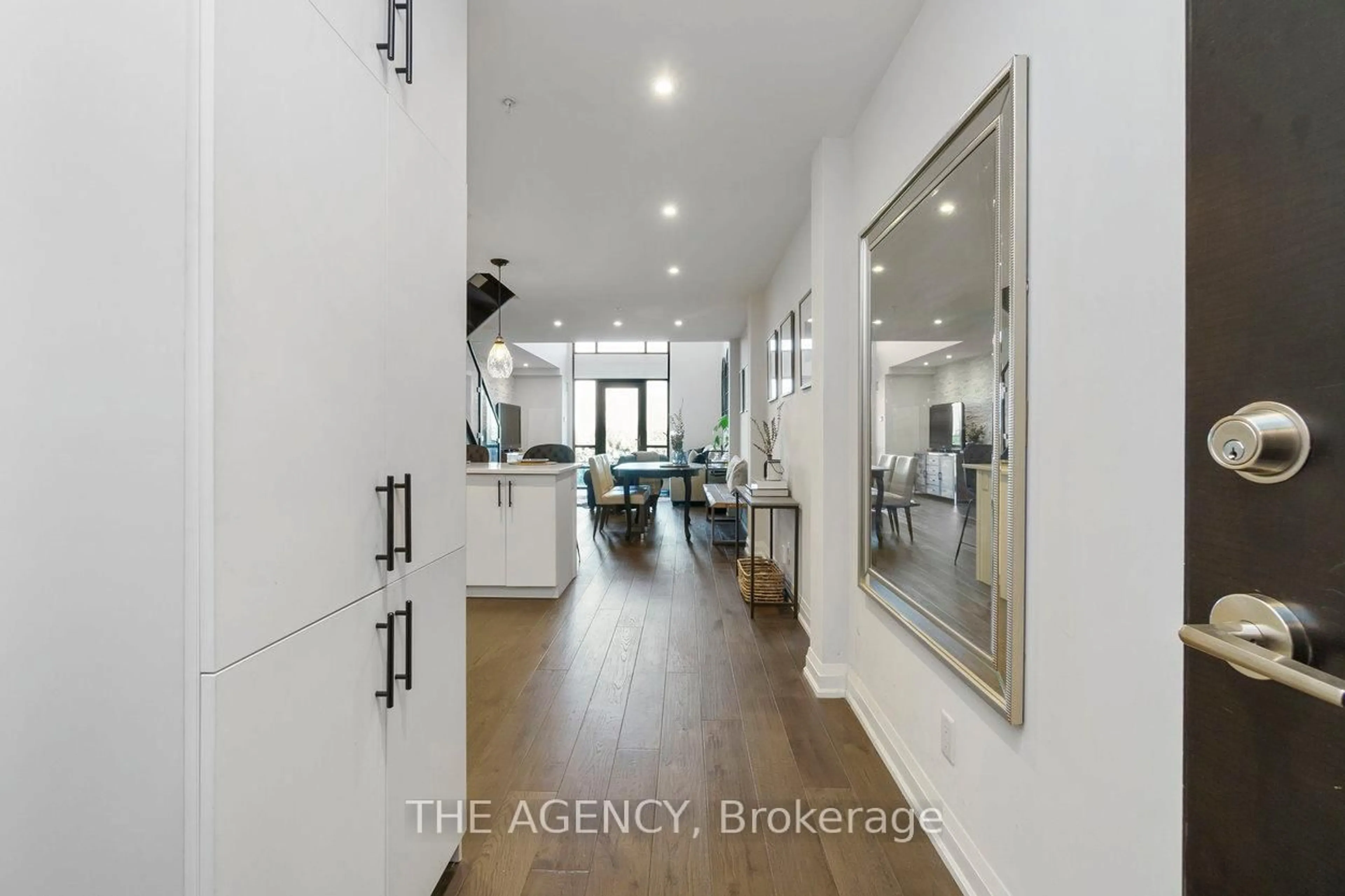 Indoor entryway for 65 Yorkland Blvd #108, Brampton Ontario L6P 4M5