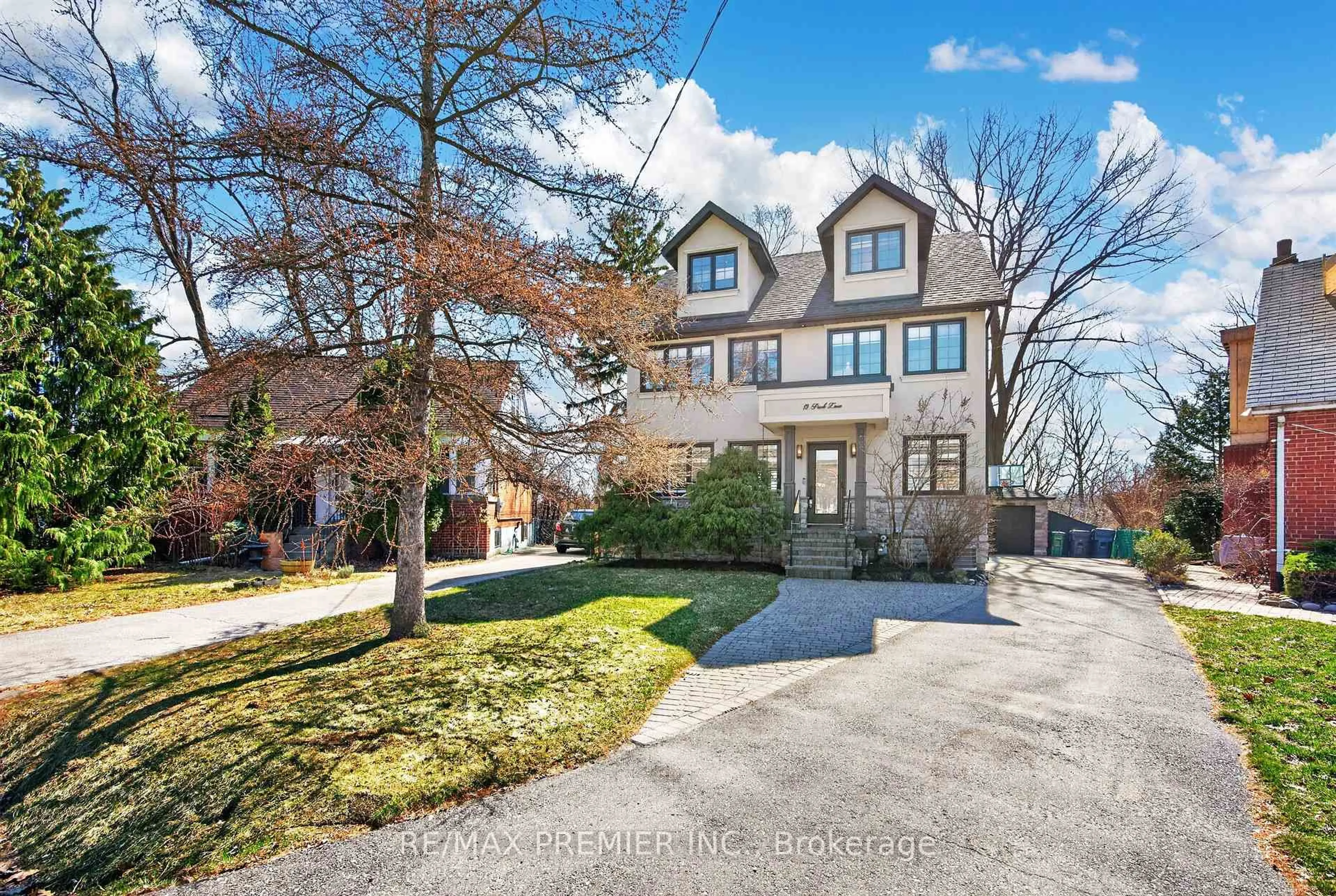 Home with brick exterior material, street for 19 Park Lane, Toronto Ontario M8Y 1R7