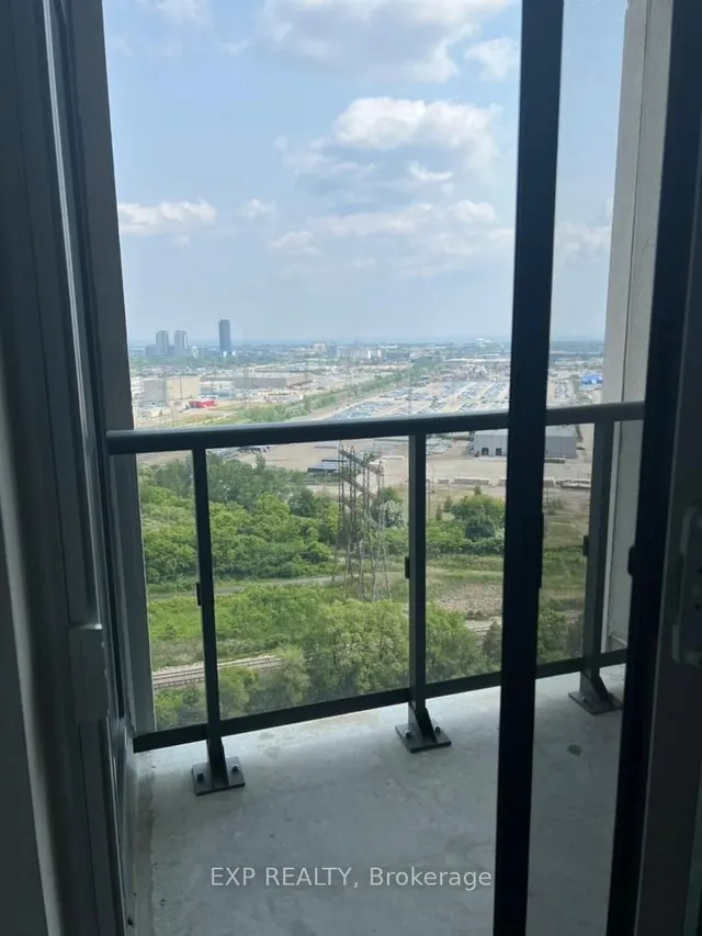 30 Samuel Wood Way #1909, Toronto 2
