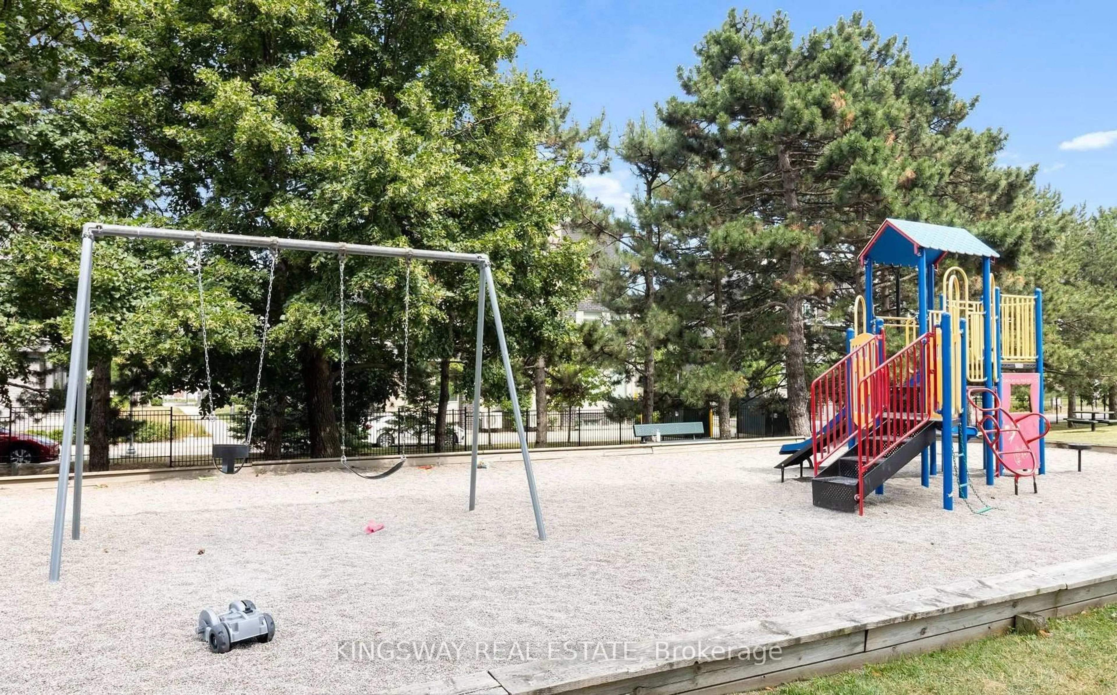 Patio, street for 511 The West Mall #904, Toronto Ontario M9C 1G5