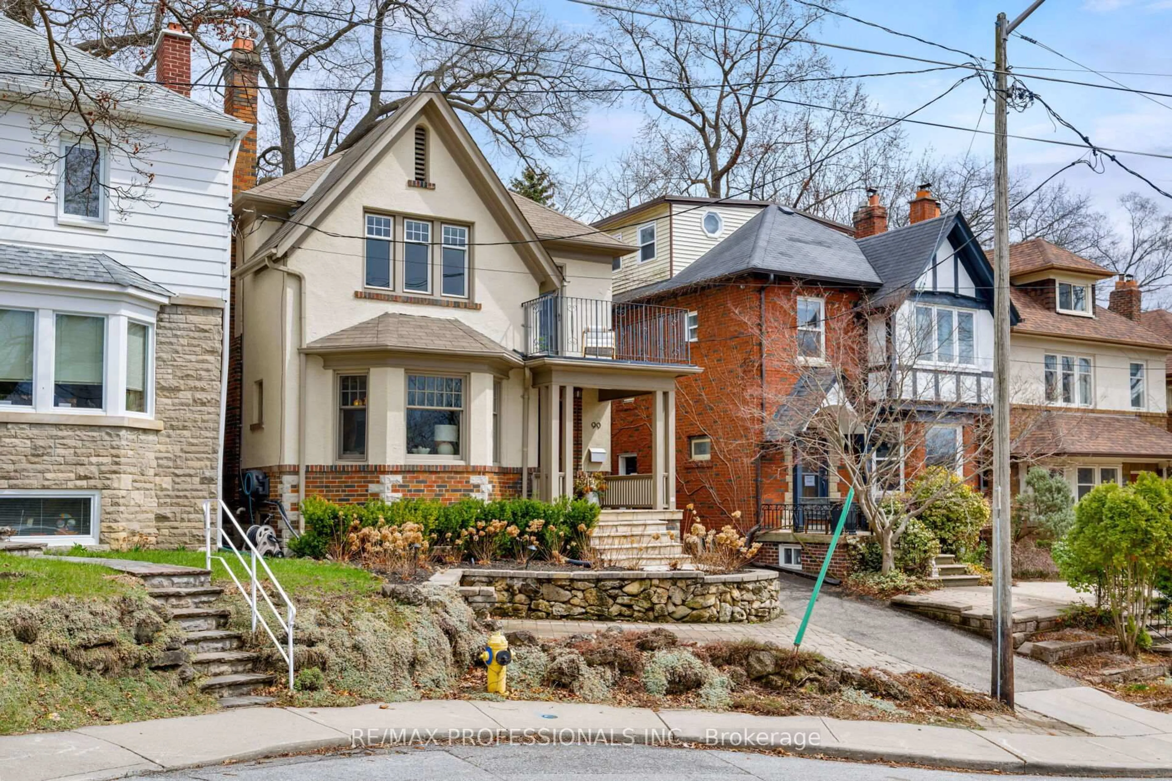 Home with brick exterior material, street for 99 Riverview Gdns, Toronto Ontario M6S 4E7