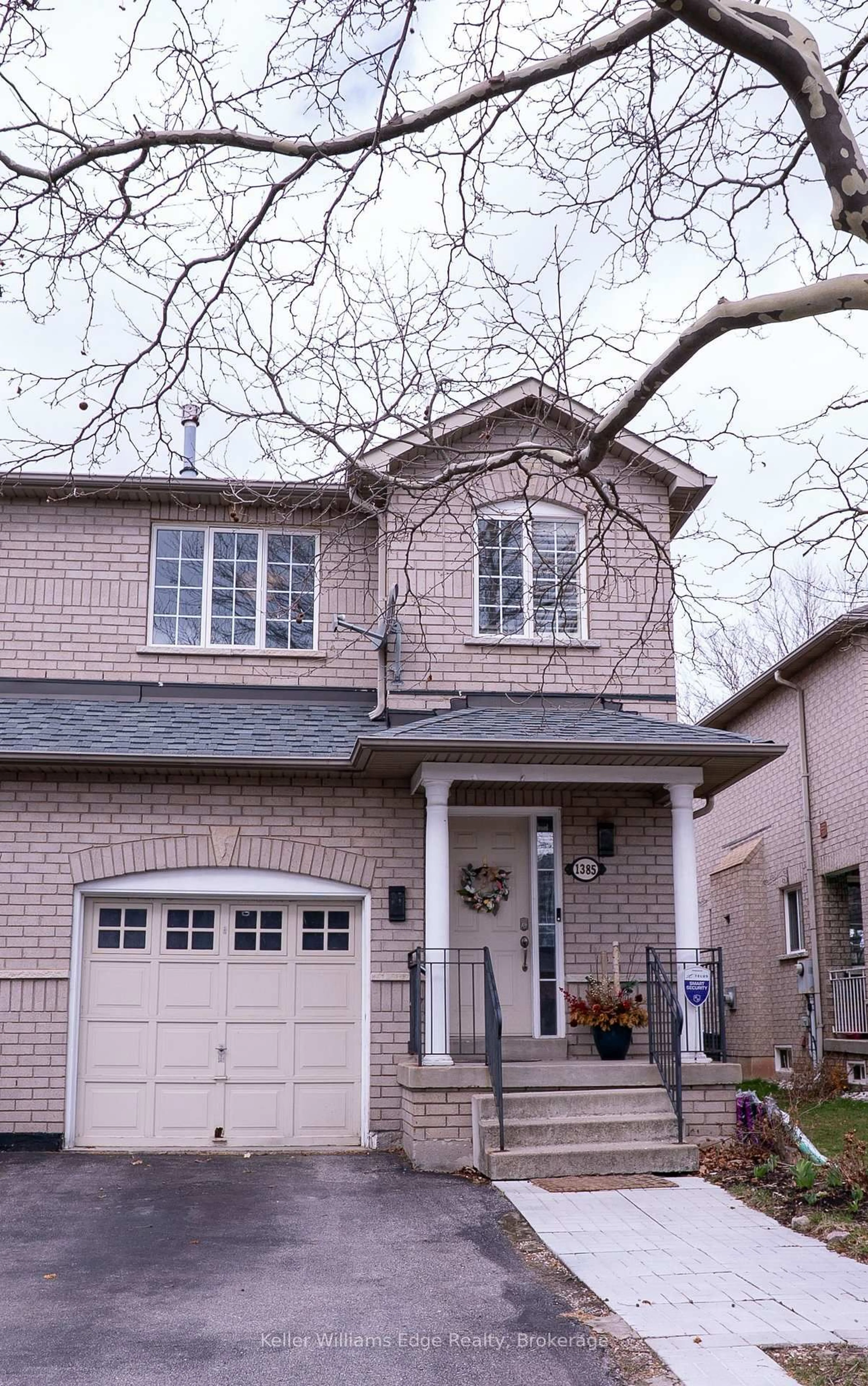 Home with brick exterior material, street for 1385 Brookstar Dr, Oakville Ontario L6M 3W2