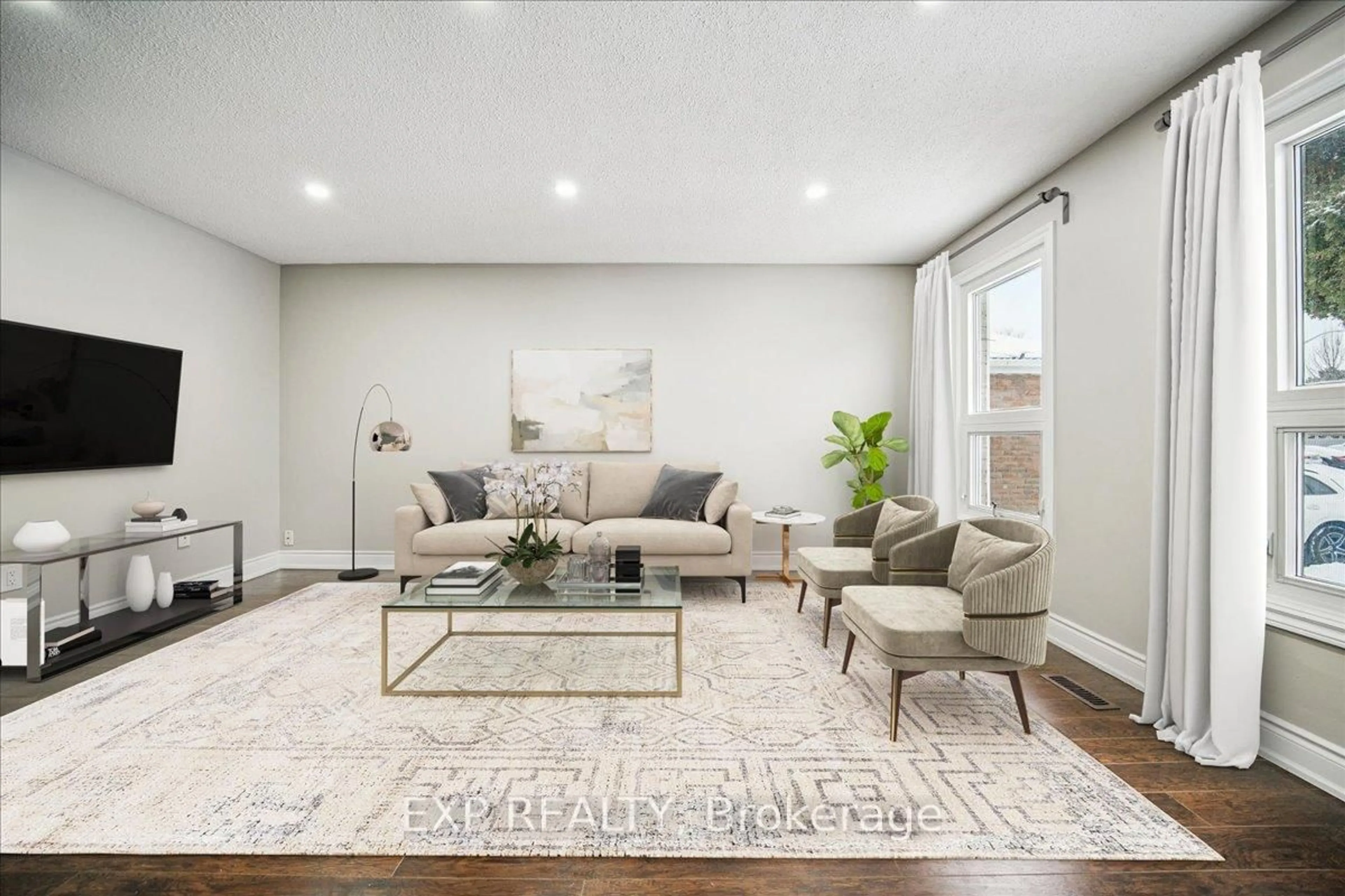 Living room with furniture, unknown for 44 Newcastle Cres, Brampton Ontario L6S 3Y8