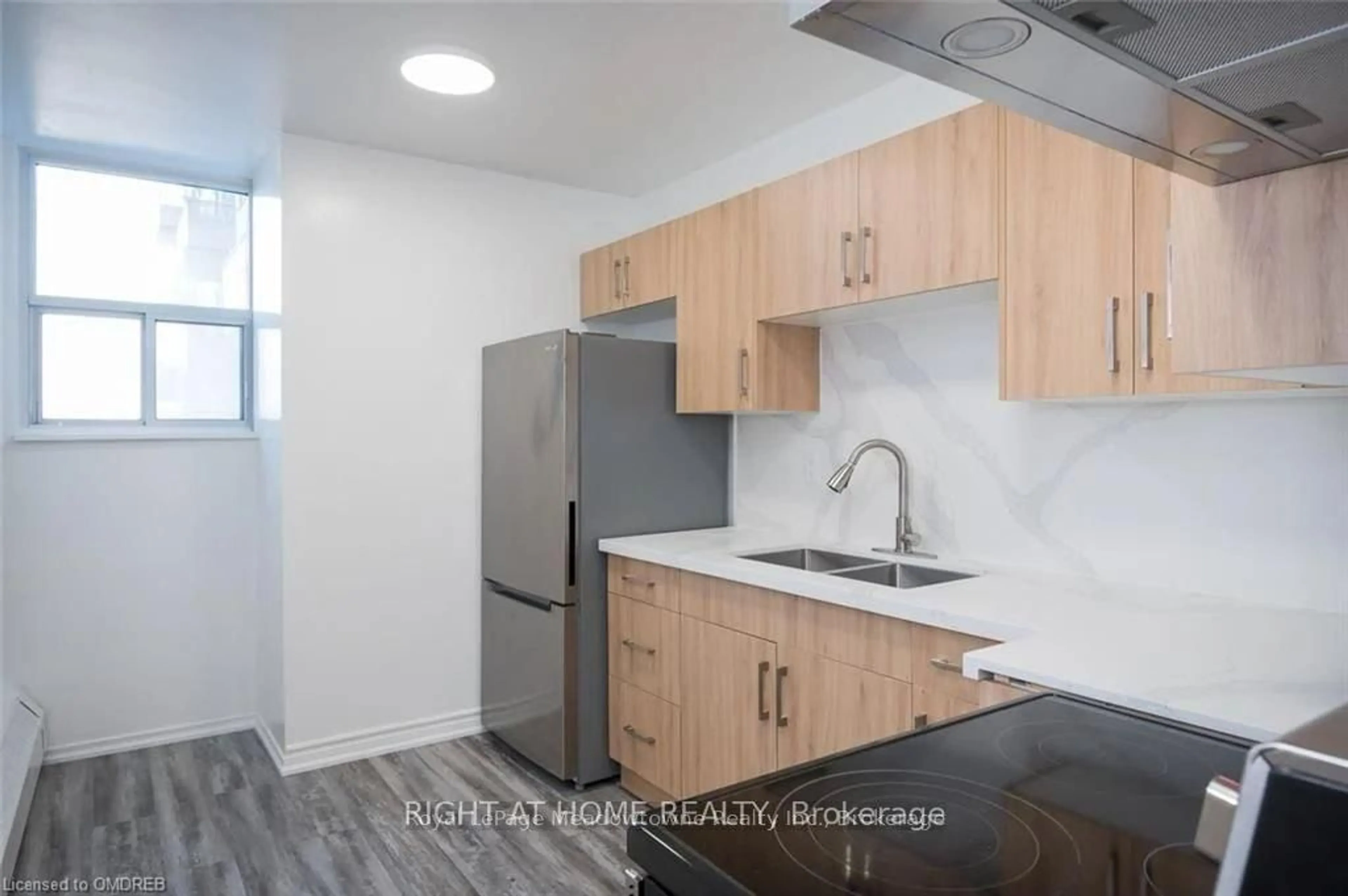 Standard kitchen, unknown for 390 Dixon Rd #508, Toronto Ontario M9R 1T4