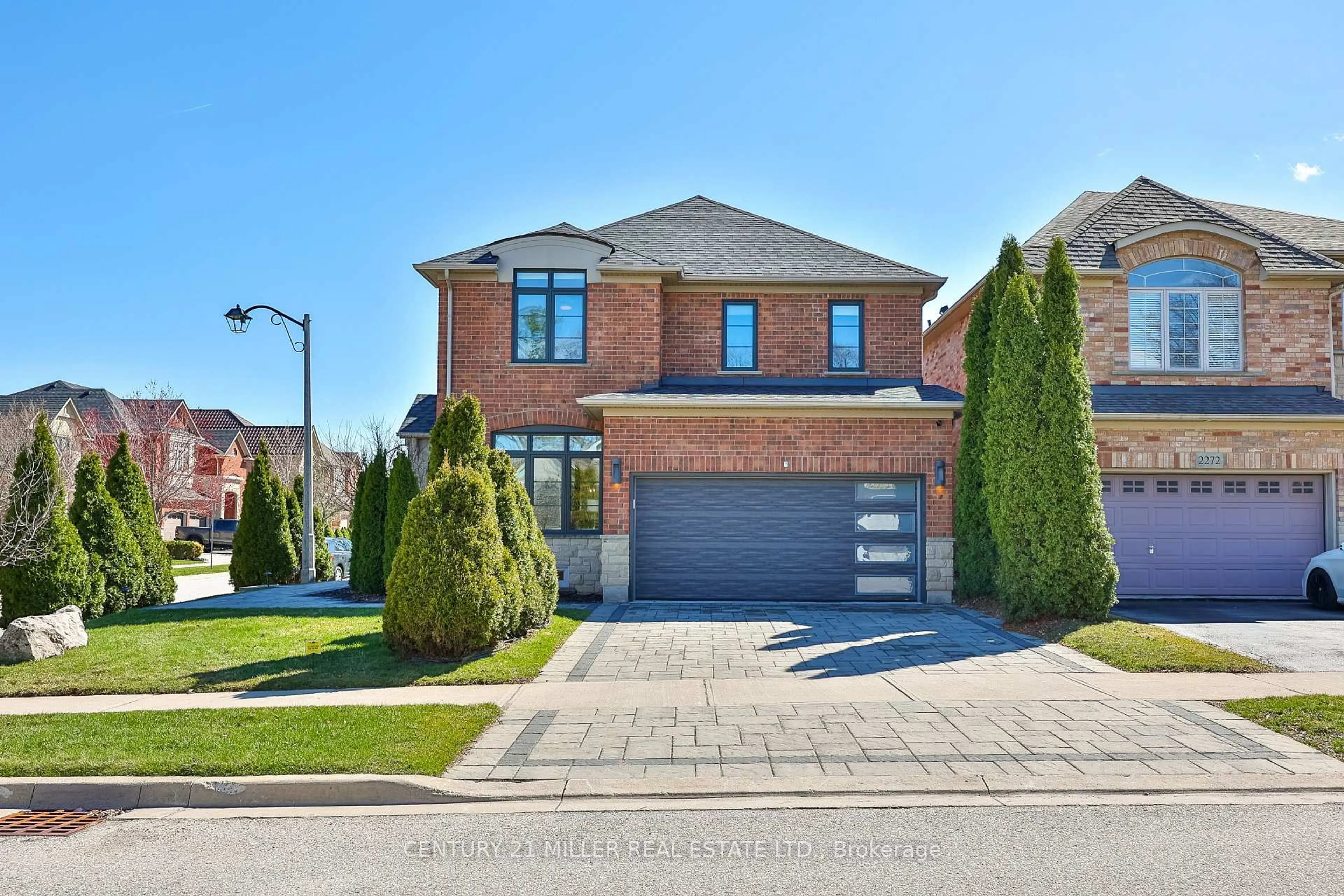 Home with brick exterior material, street for 2252 Dewsbury Dr, Oakville Ontario L6M 0A6