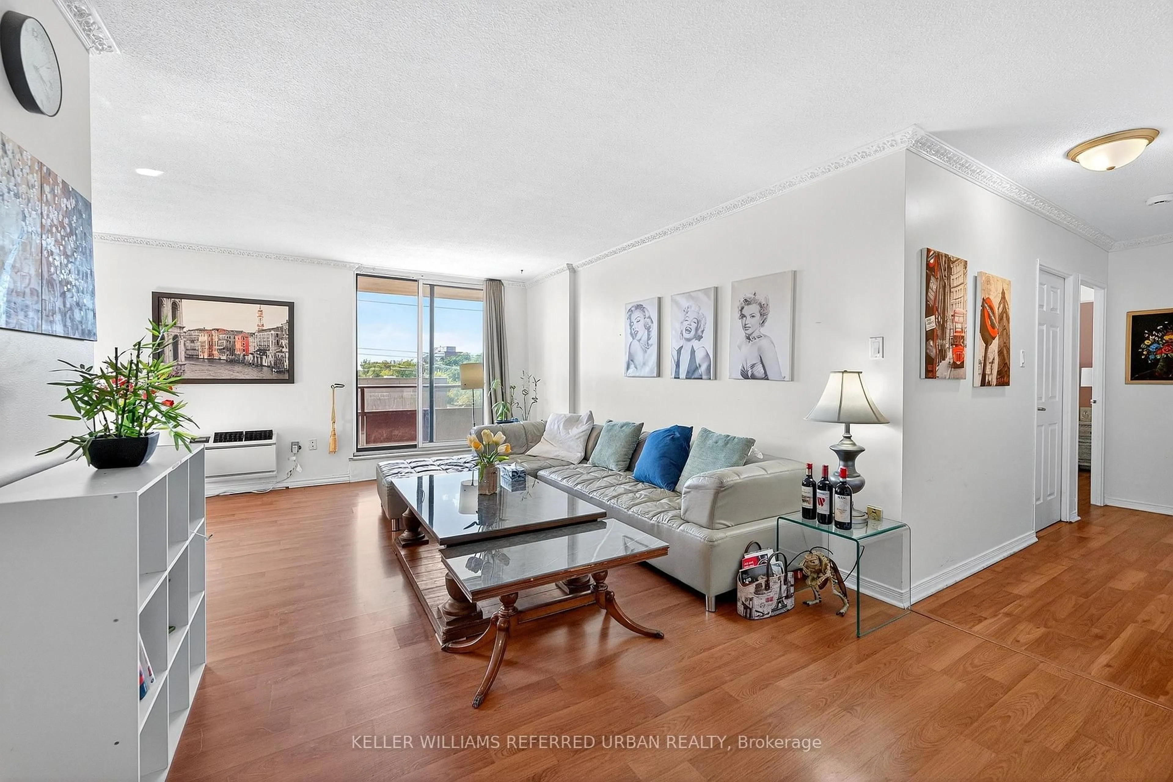 Living room with furniture, unknown for 1881 Jane St #401, Toronto Ontario M9N 3S7