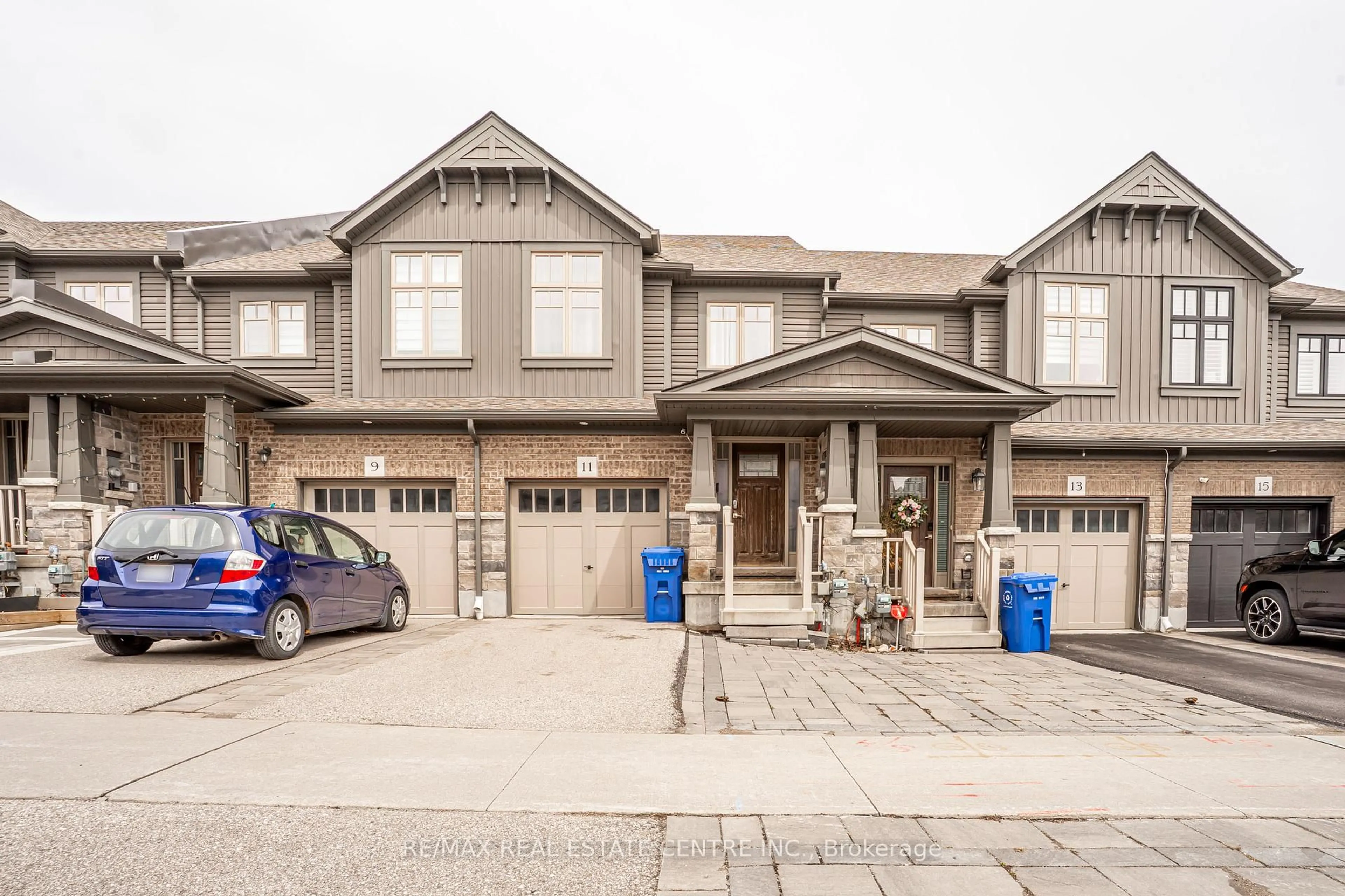 Unknown for 11 Winterton Crt, Orangeville Ontario L9W 7N5