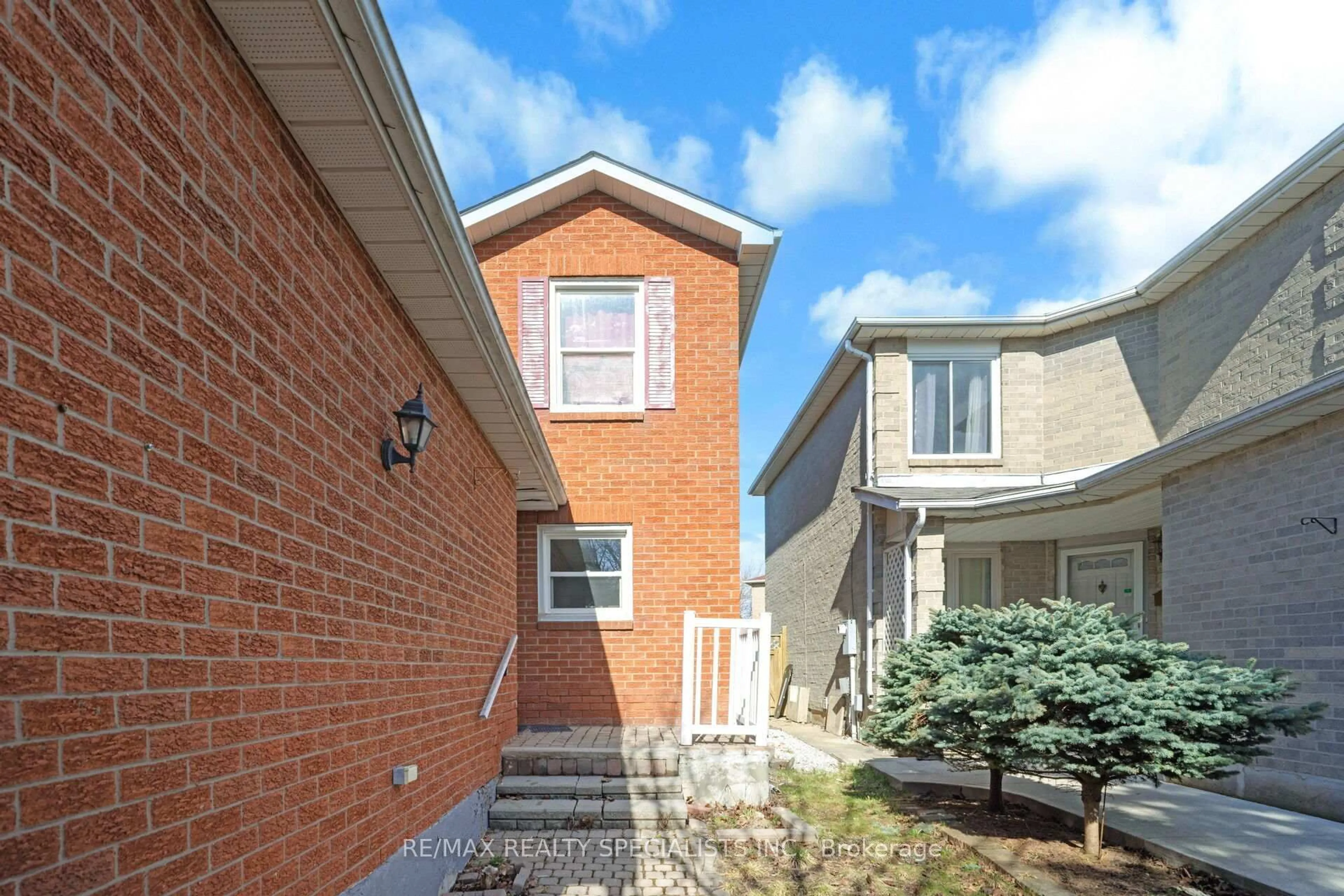 Home with brick exterior material, street for 9 Wayne Nicol Dr, Brampton Ontario L6X 3Y5