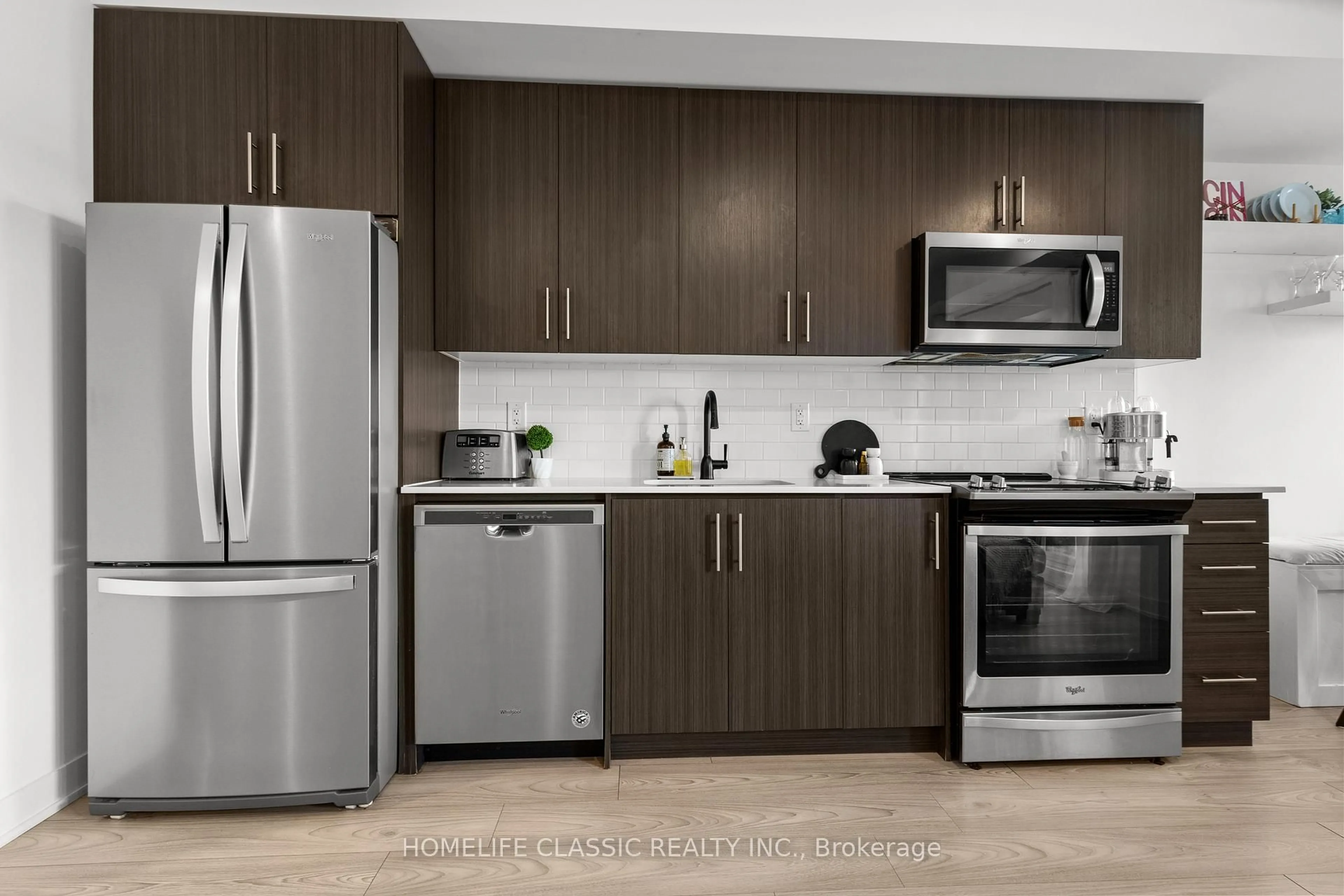 Standard kitchen, unknown for 3476 Widdicombe Way #9, Mississauga Ontario L5L 2M5