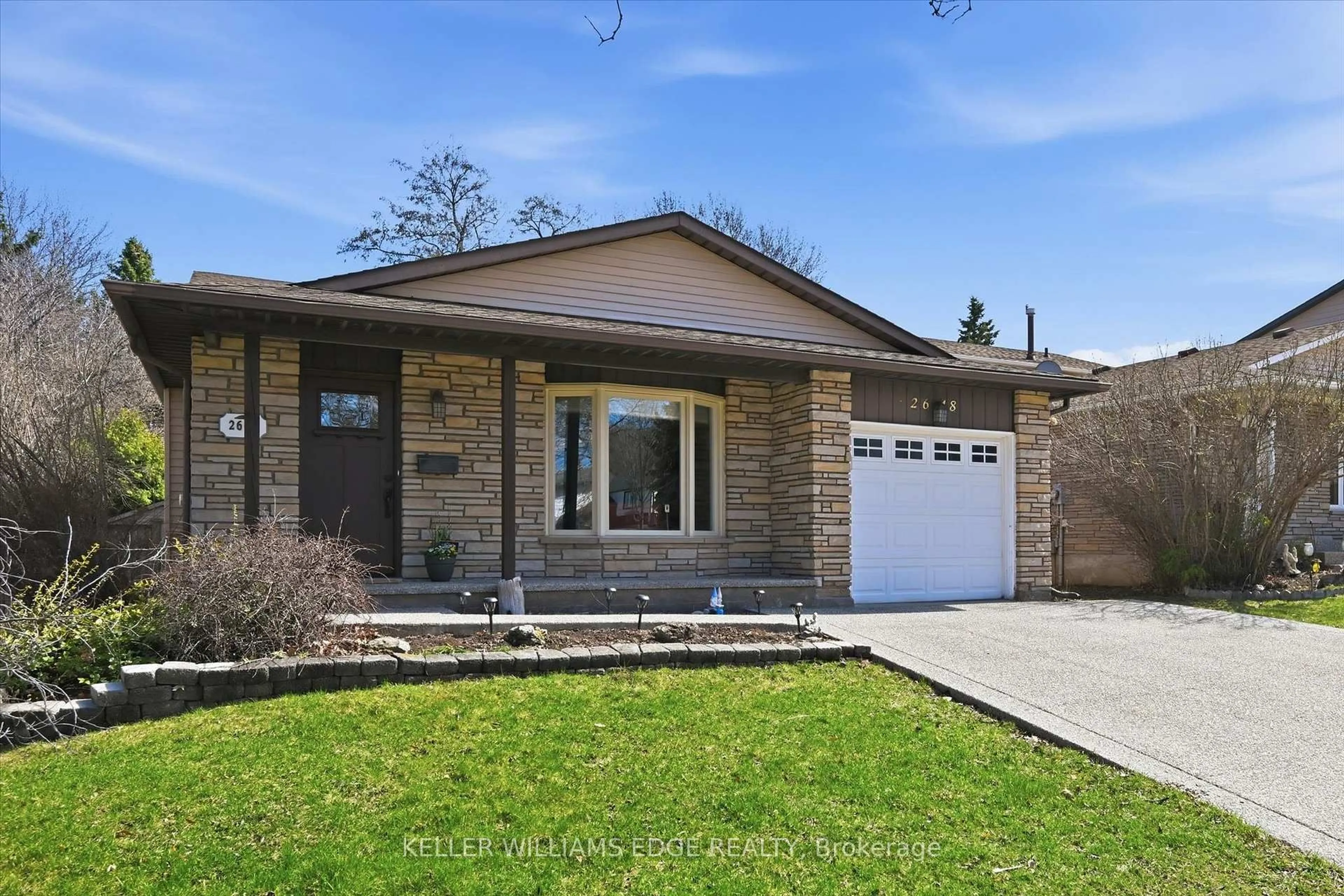 Home with brick exterior material, street for 2648 Cavendish Dr, Burlington Ontario L7P 3V7