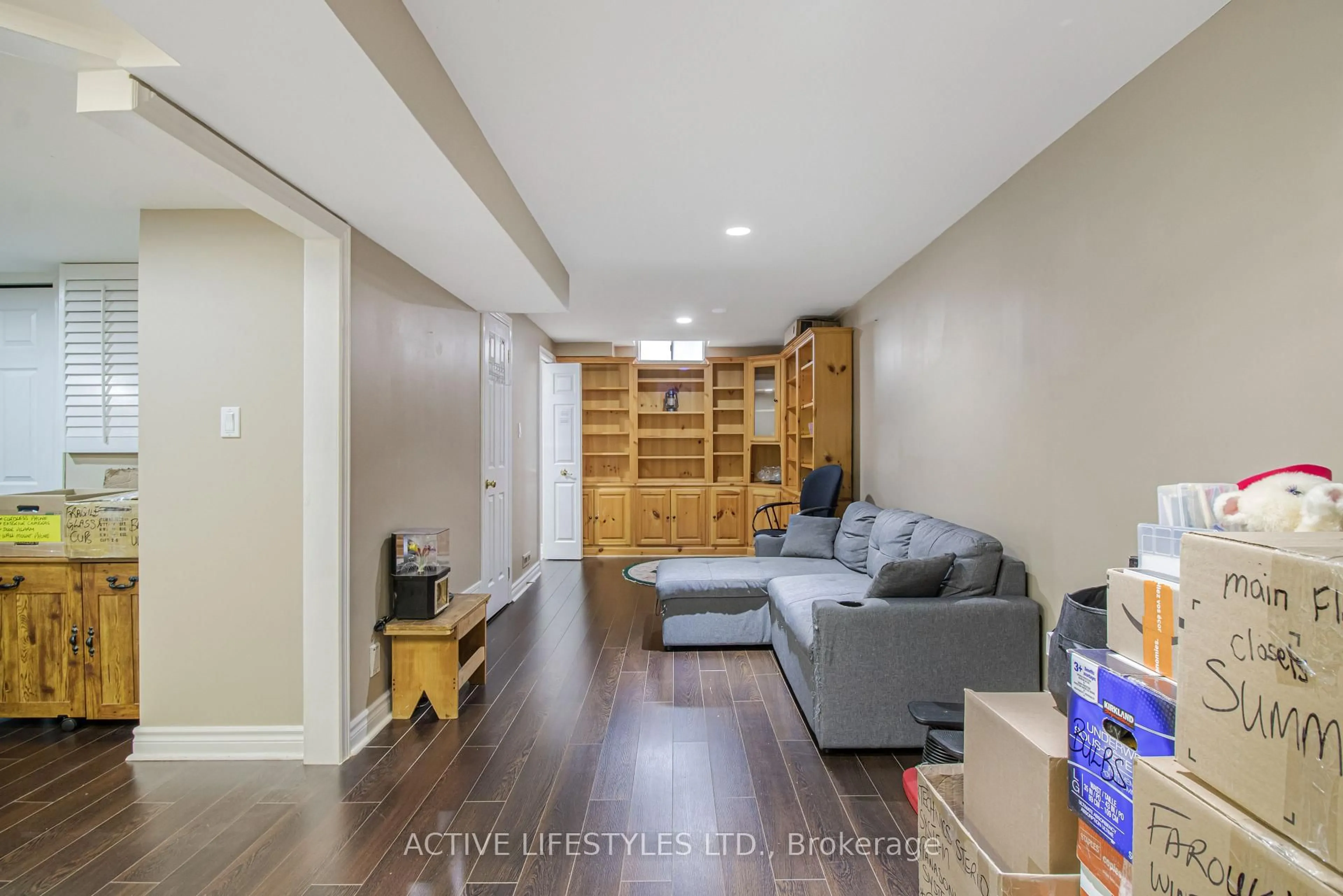 Unknown for 10 Hartnell Sq #59, Brampton Ontario L6S 5W7