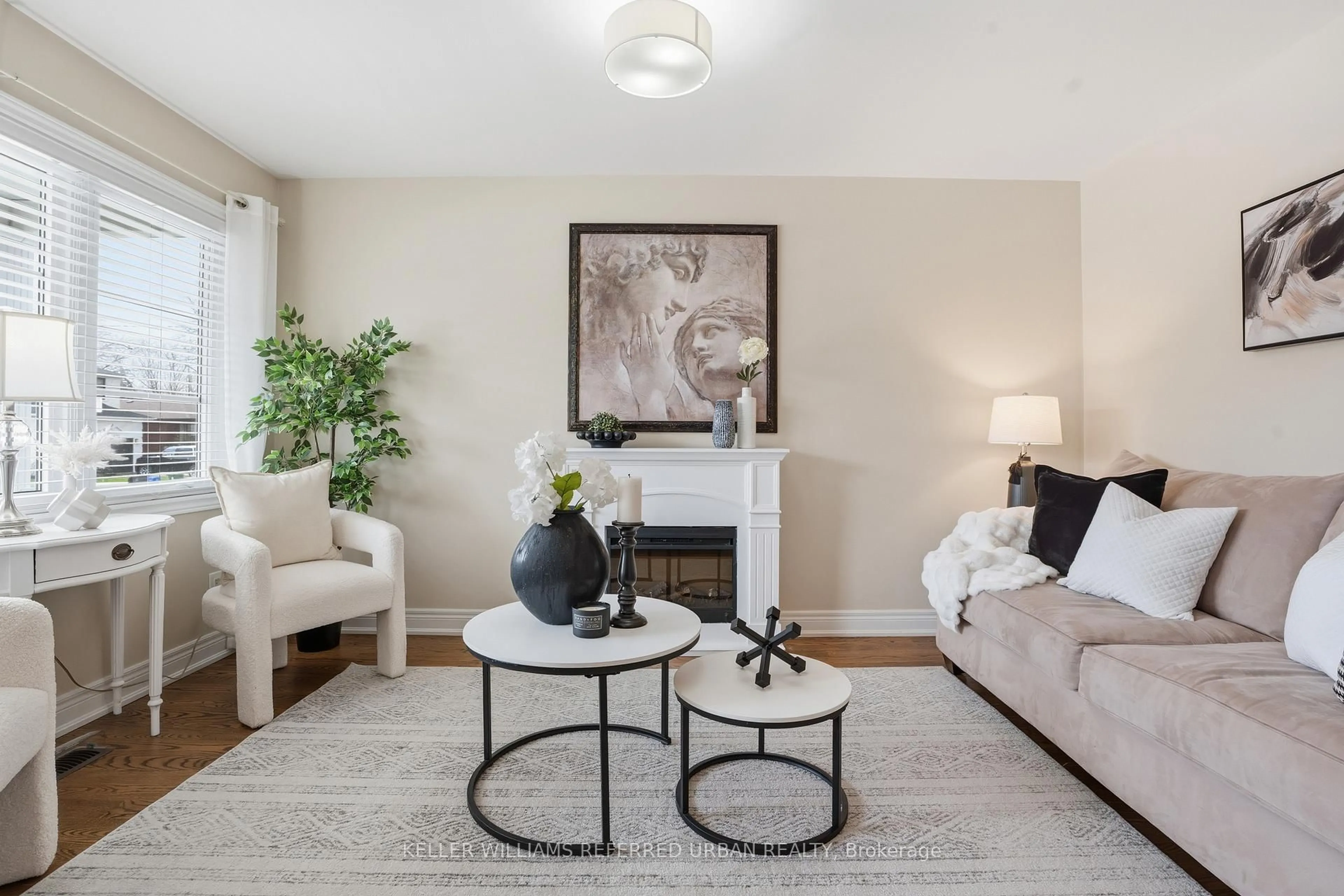 Living room with furniture, unknown for 266 Melrose St, Toronto Ontario M8Z 1G6