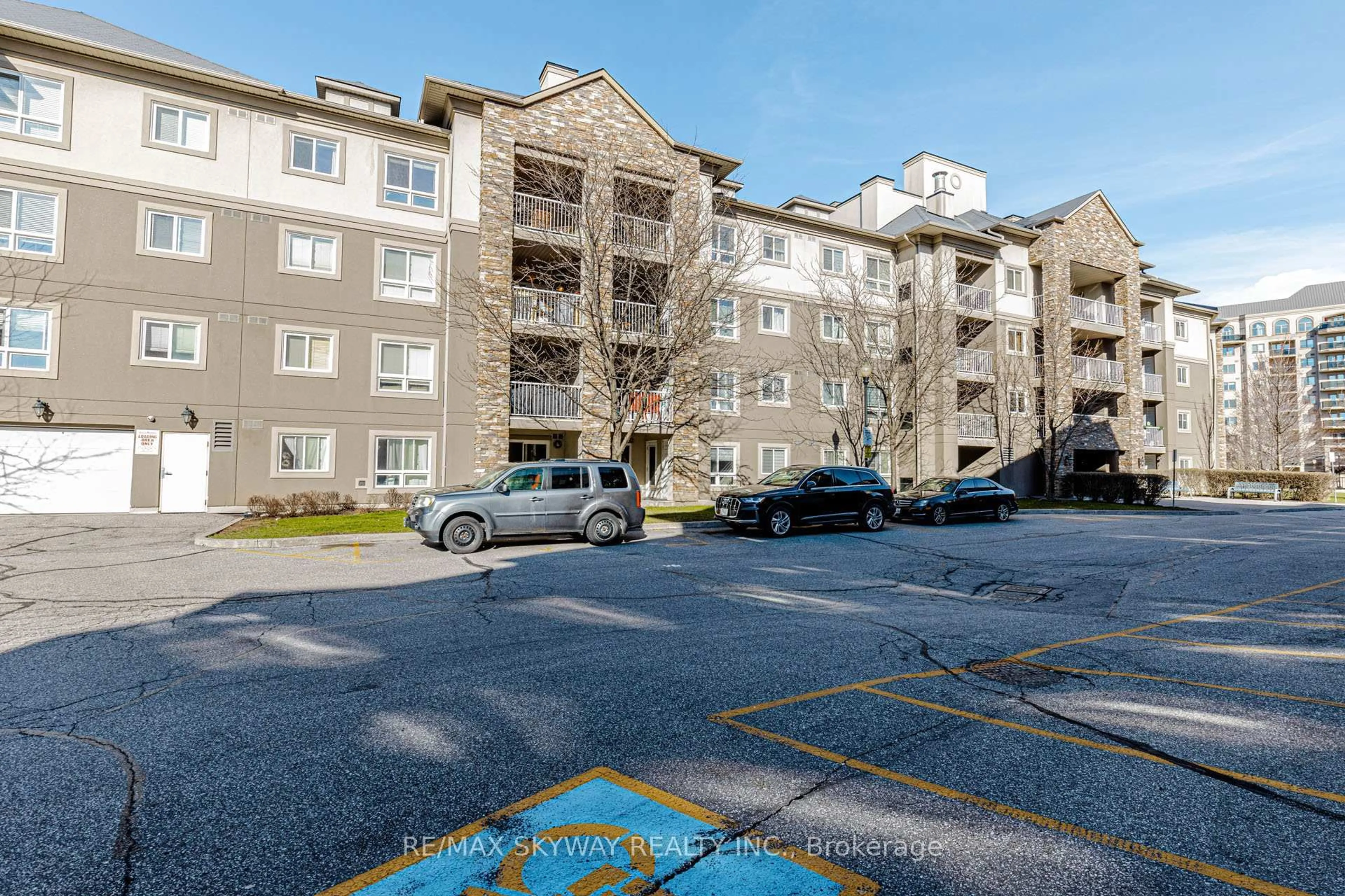 A pic from outside/outdoor area/front of a property/back of a property/a pic from drone, street for 8 Dayspring Circ #1403, Brampton Ontario L6P 2Z7