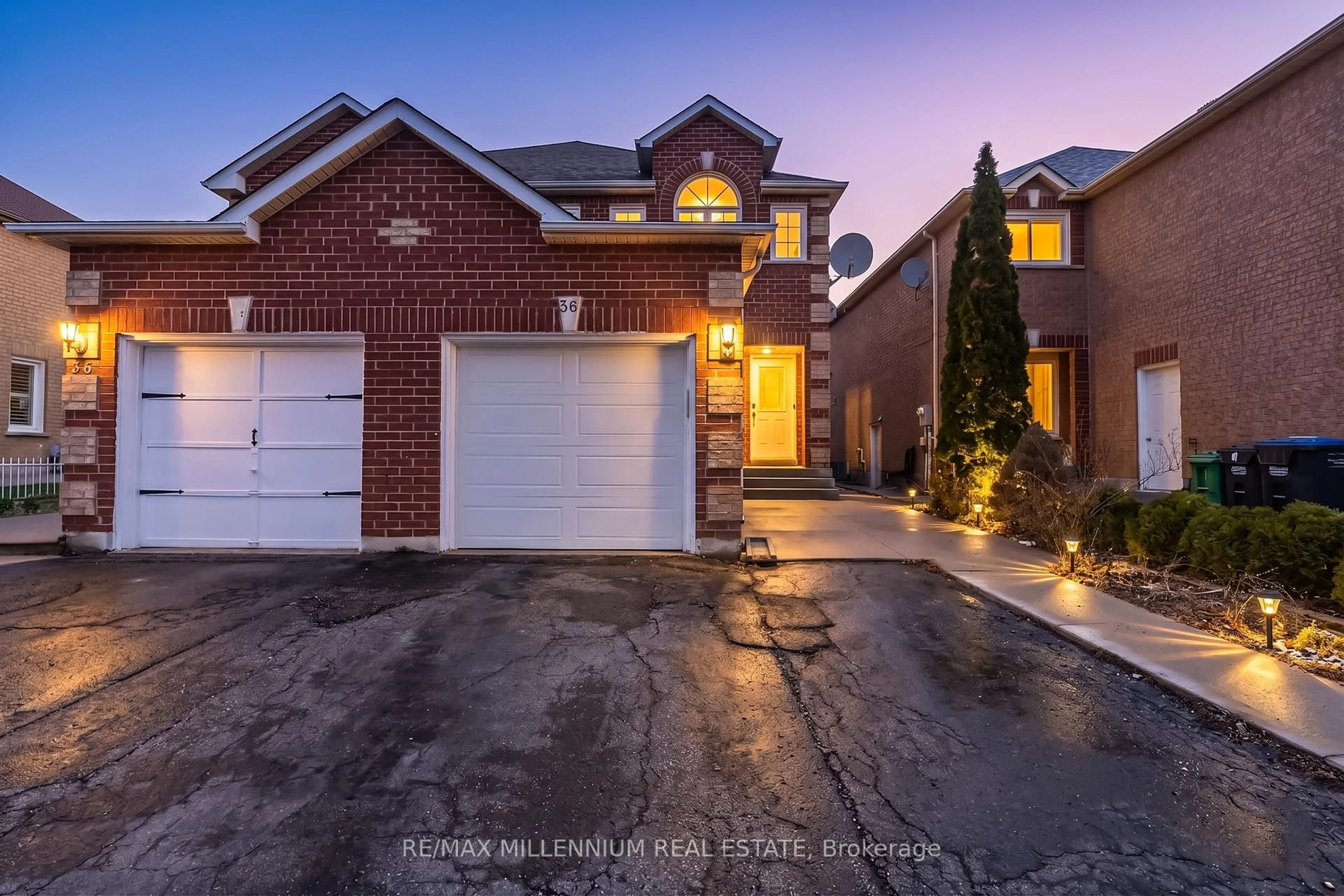 Home with brick exterior material, street for 38 Kitto Crt, Brampton Ontario L6Y 5B1