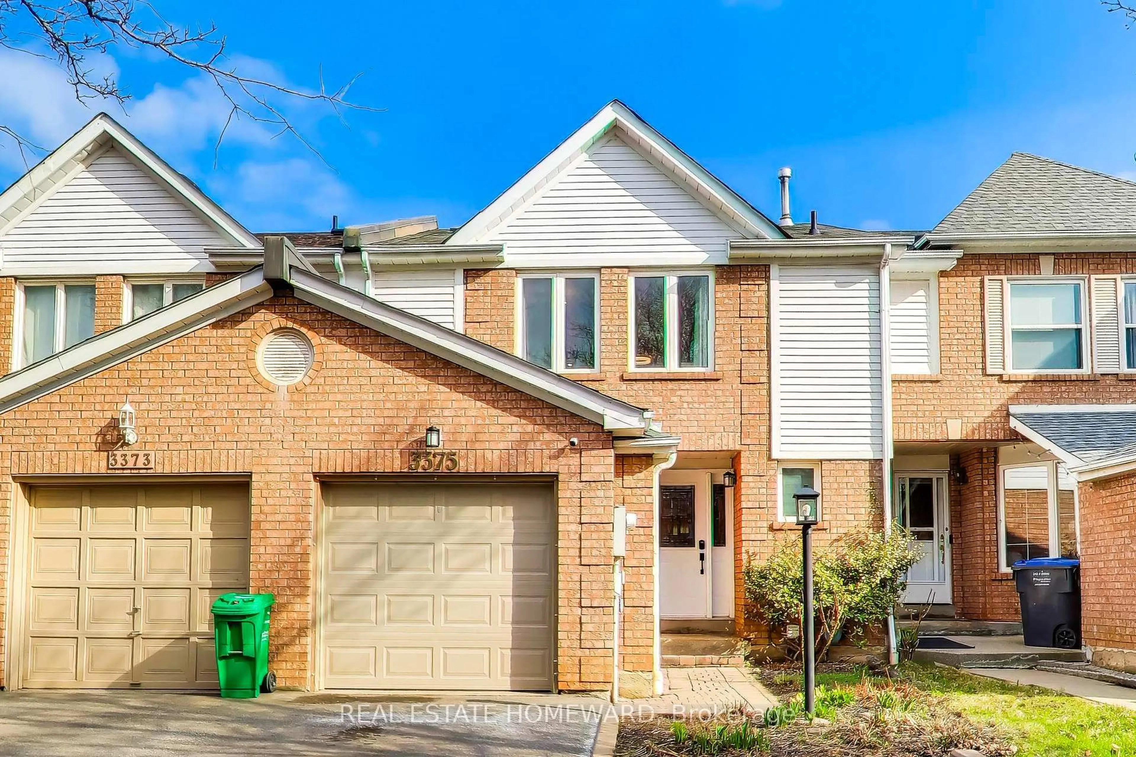 Home with brick exterior material, street for 3375 Fenwick Cres, Mississauga Ontario L5L 5N5