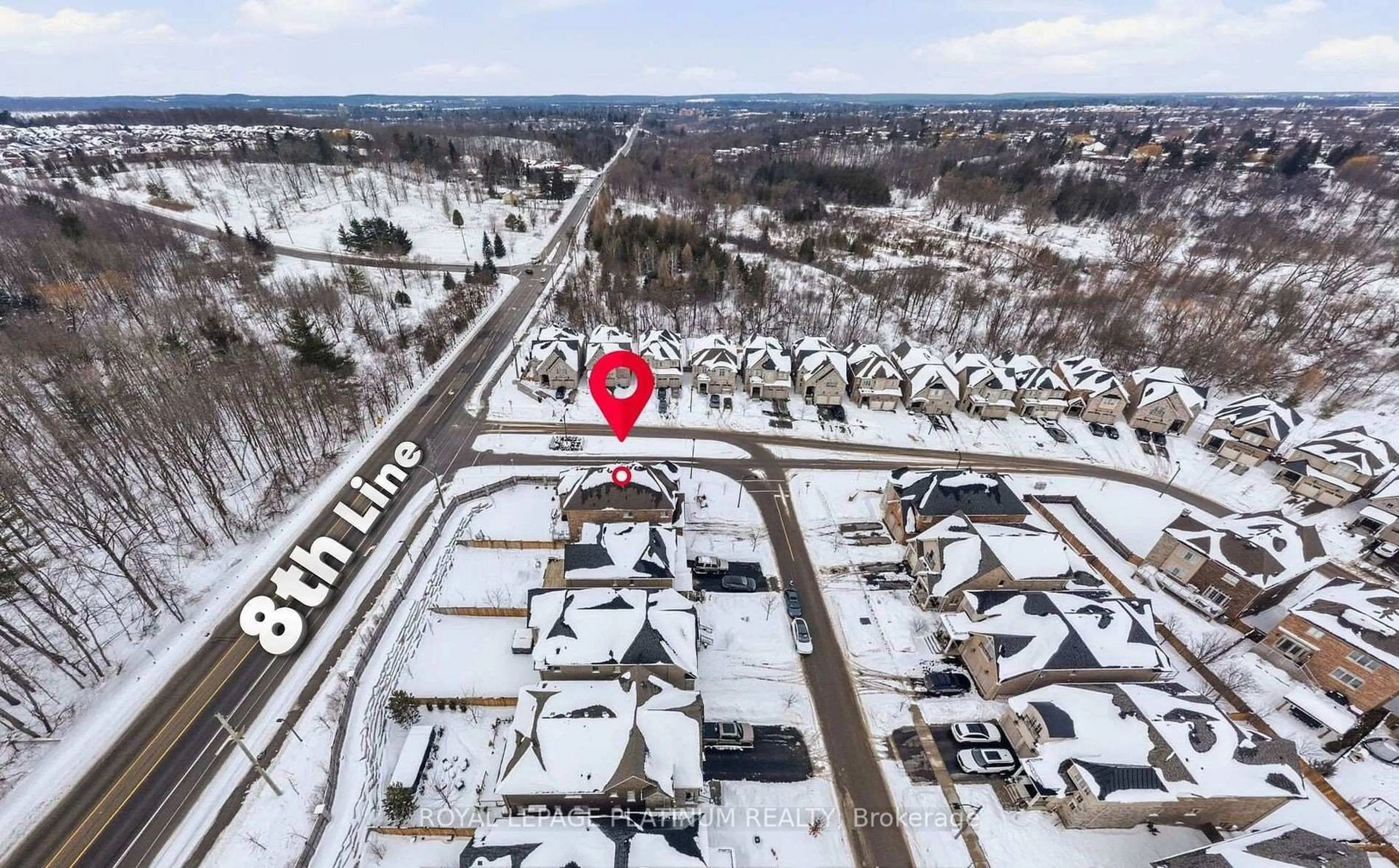 A pic from outside/outdoor area/front of a property/back of a property/a pic from drone, street for 6 West Branch Dr, Halton Hills Ontario L7G 0J6