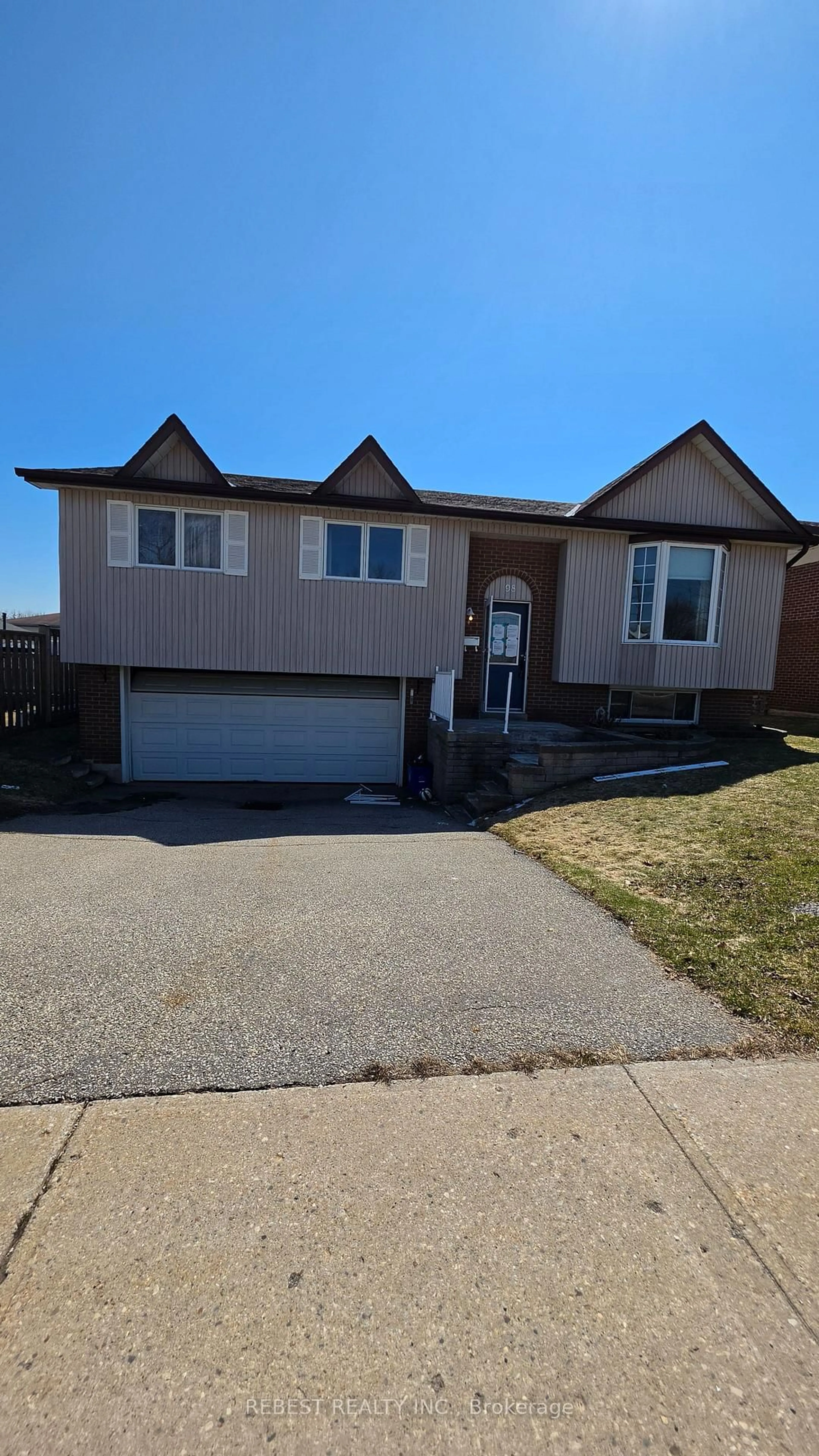 Home with vinyl exterior material, street for 98 Cobblehill Rd, Halton Hills Ontario L7J 1P3