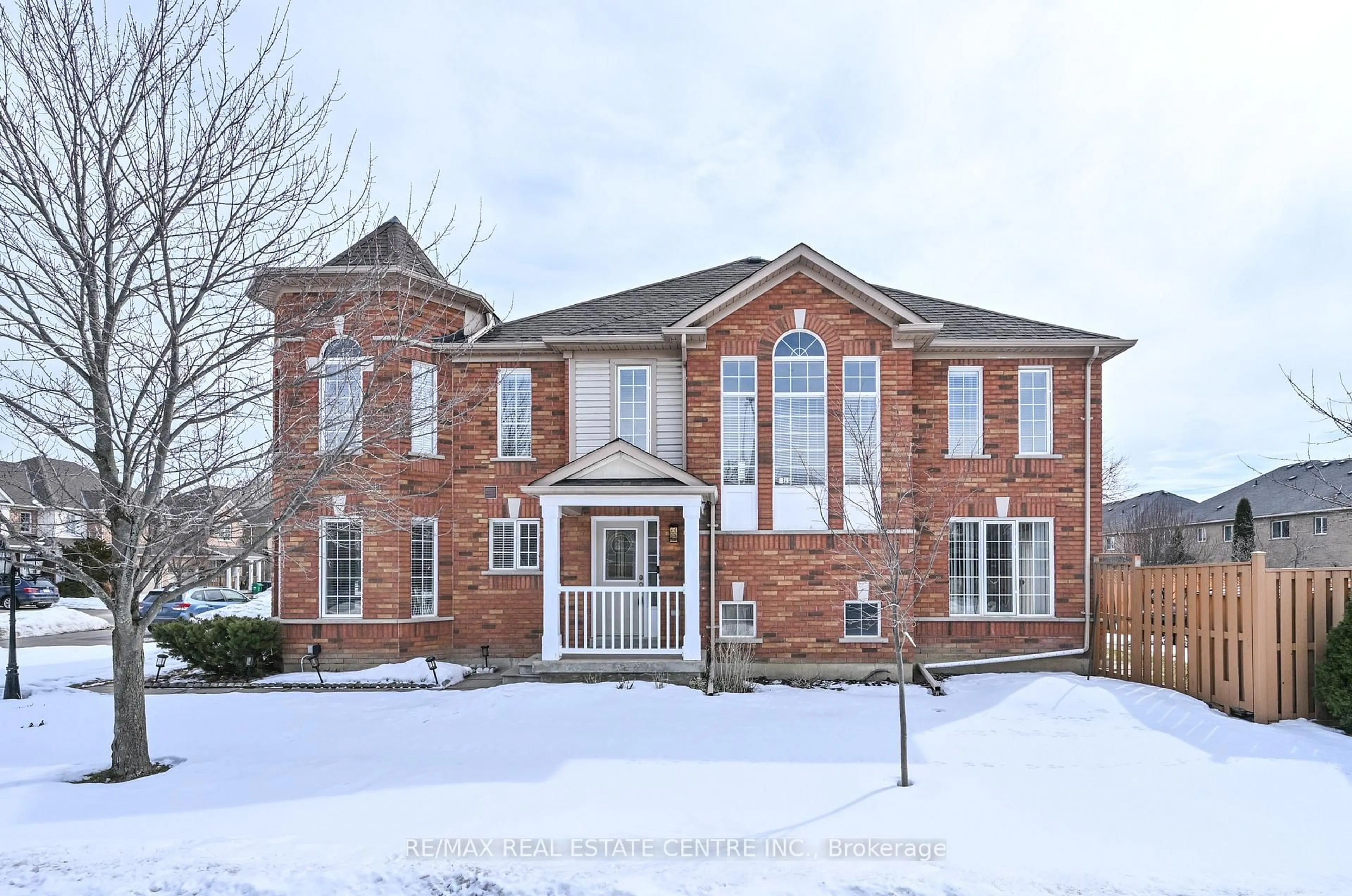 Home with brick exterior material, street for 5554 Linwell Pl, Mississauga Ontario L5M 6L7