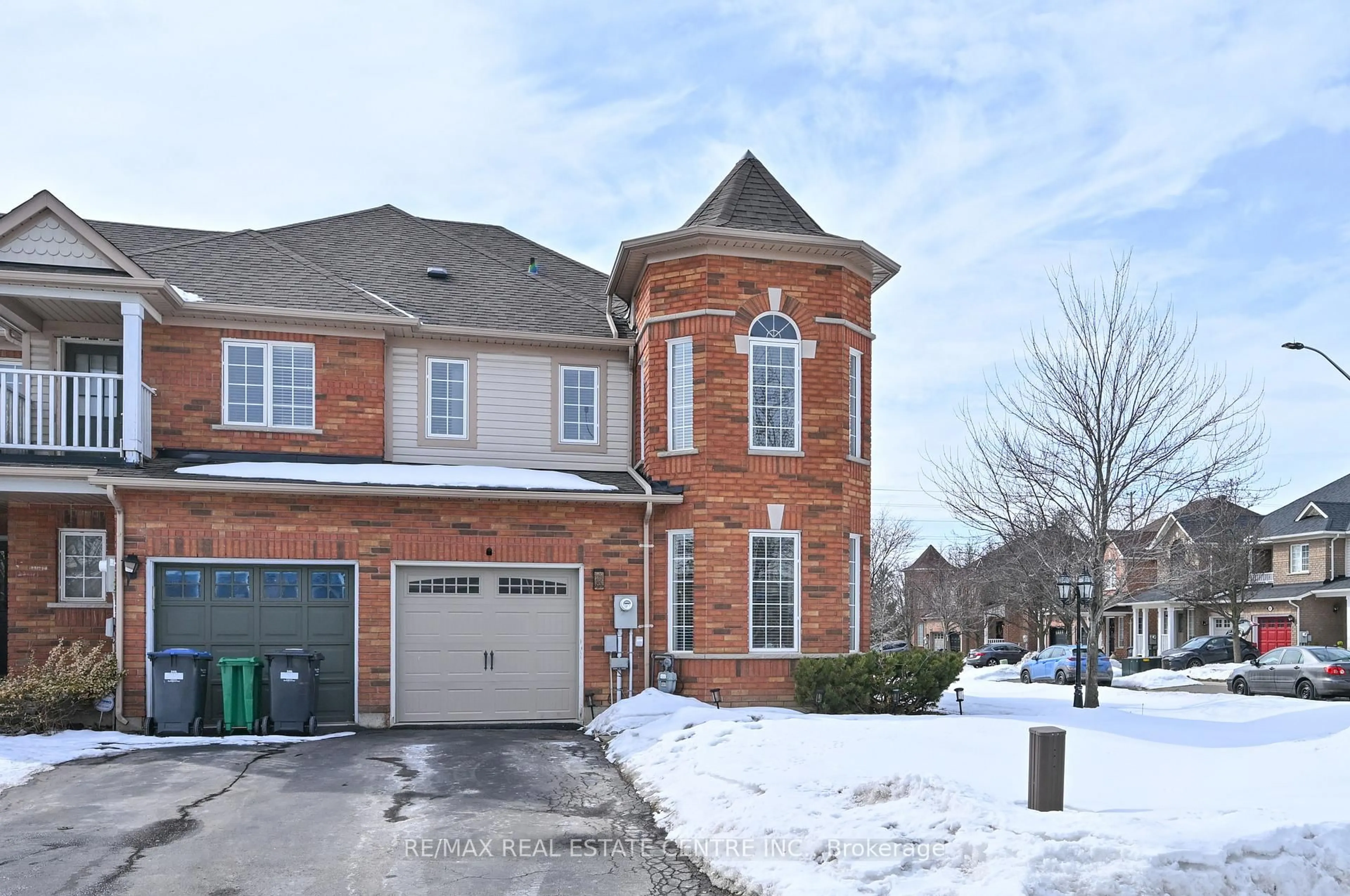 Home with brick exterior material, street for 5554 Linwell Pl, Mississauga Ontario L5M 6L7